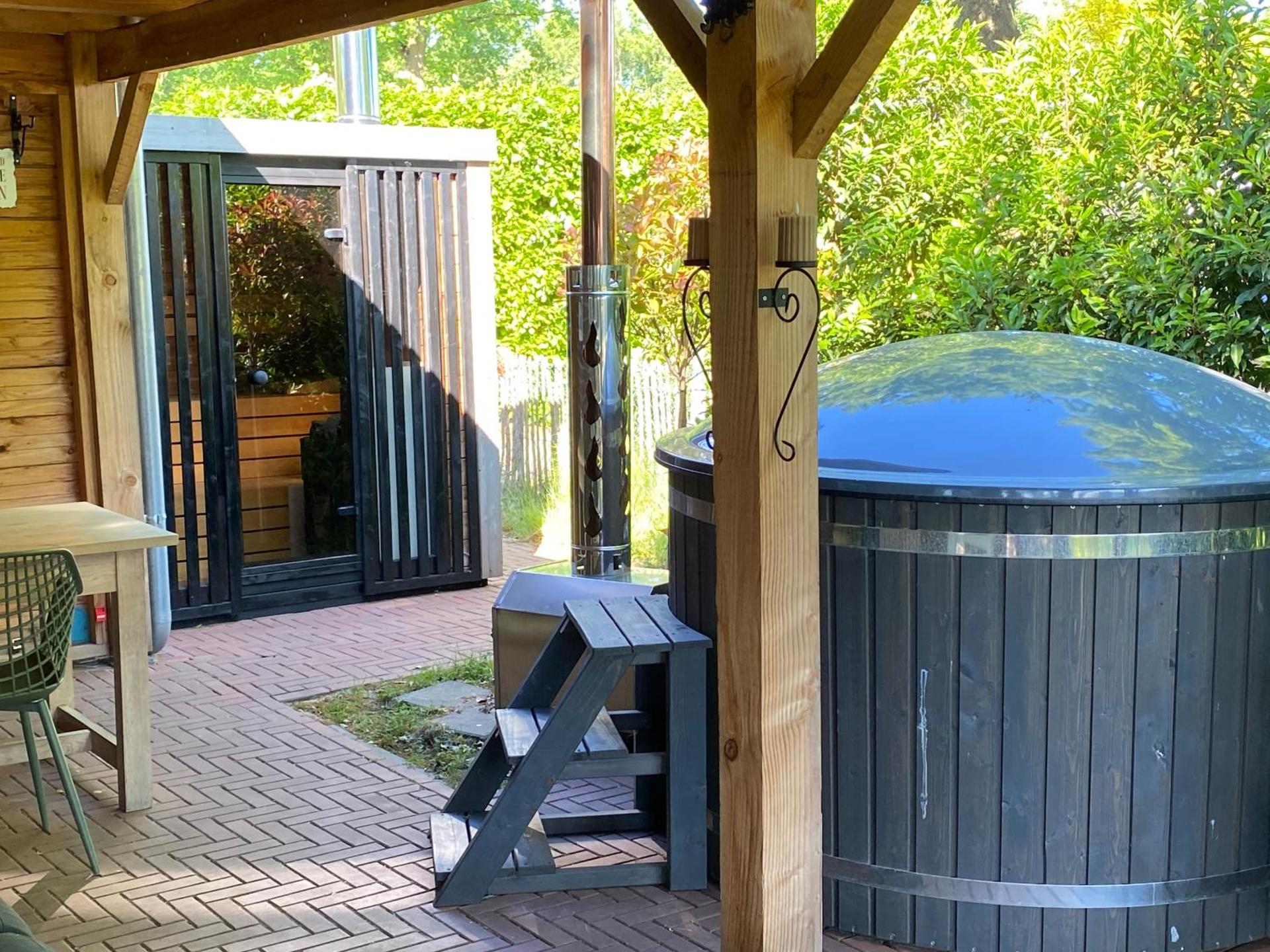 Boerderijlodge met hottub