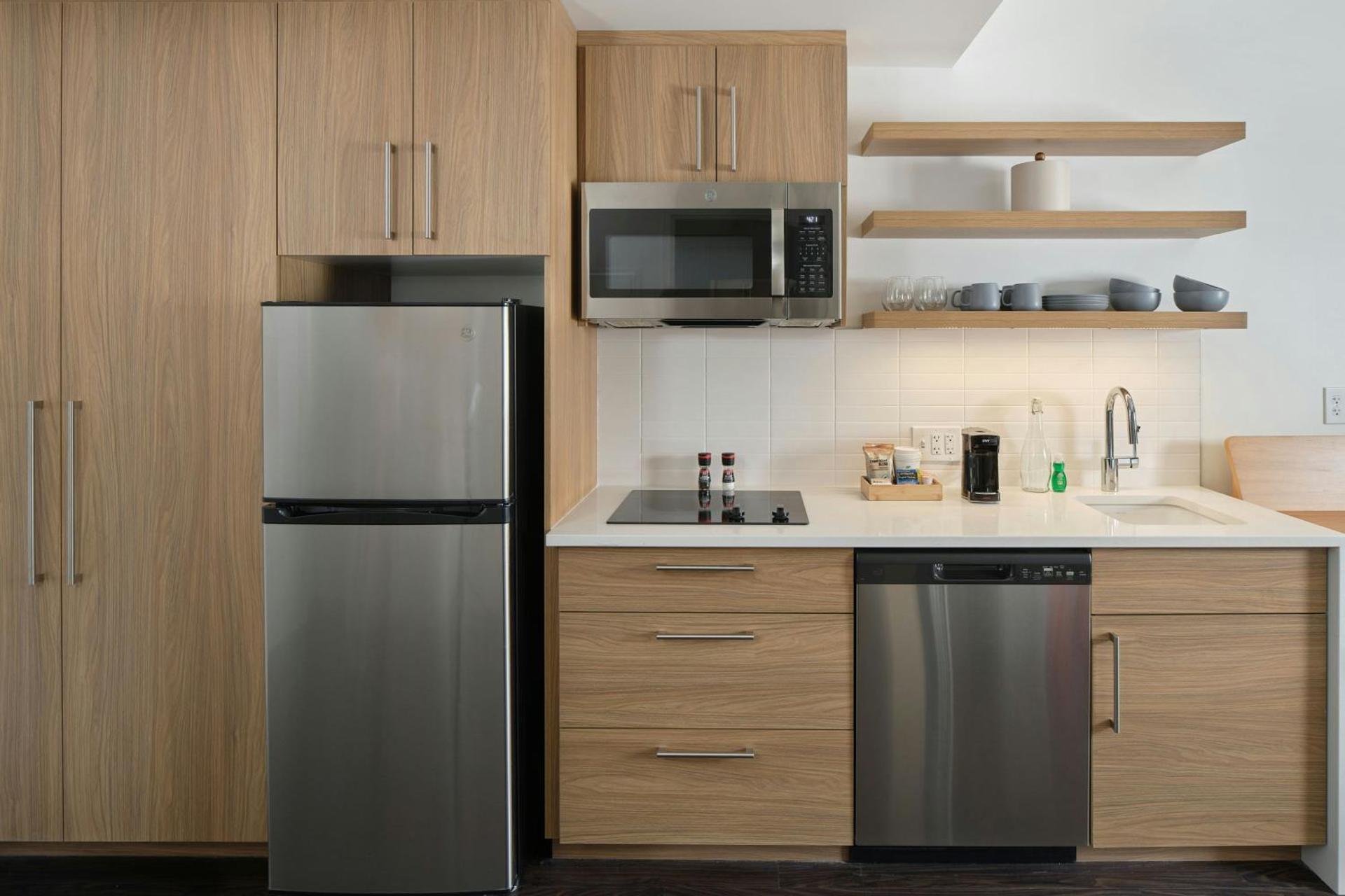 Kitchen or kitchenette