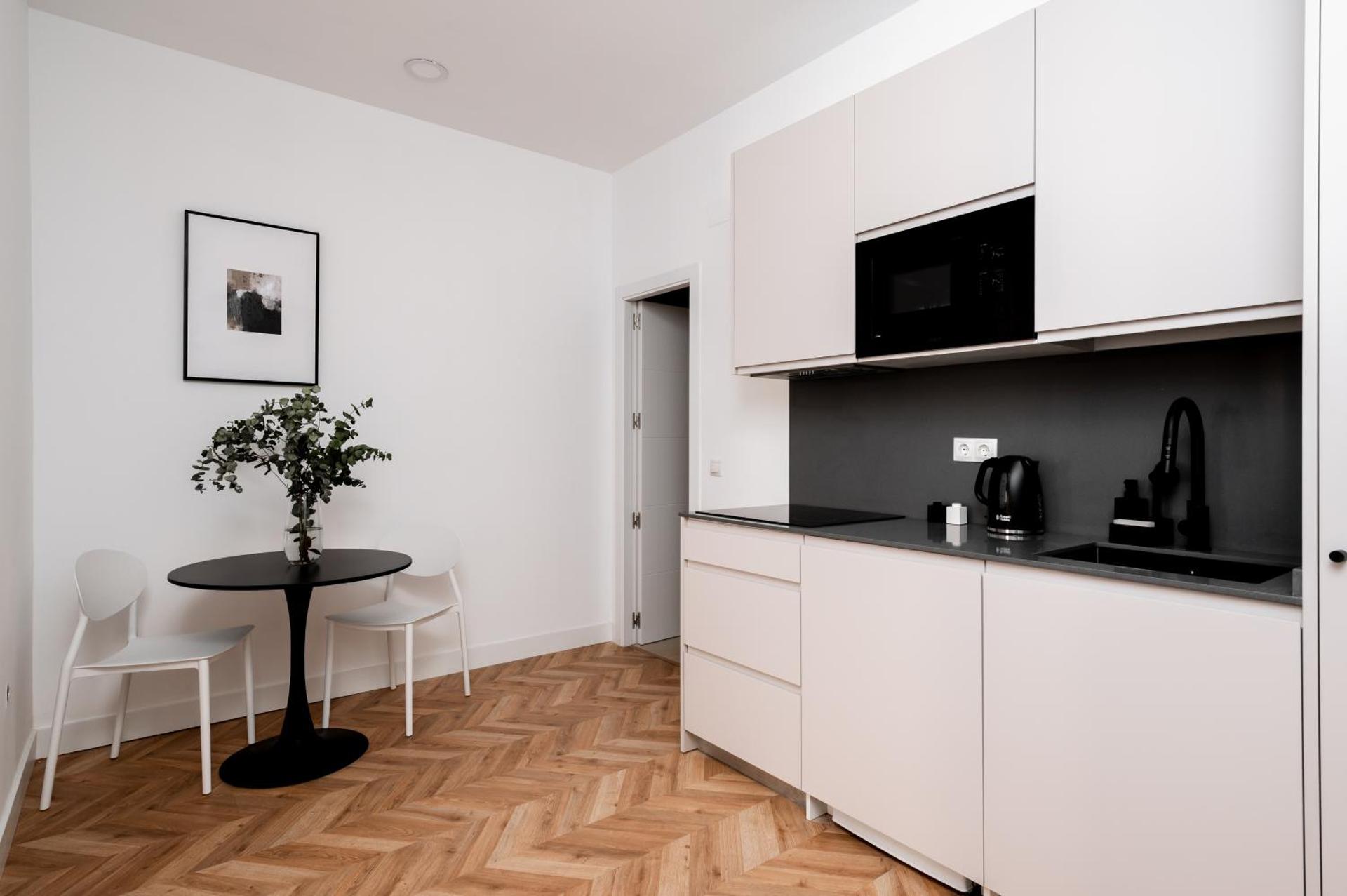 Kitchen or kitchenette