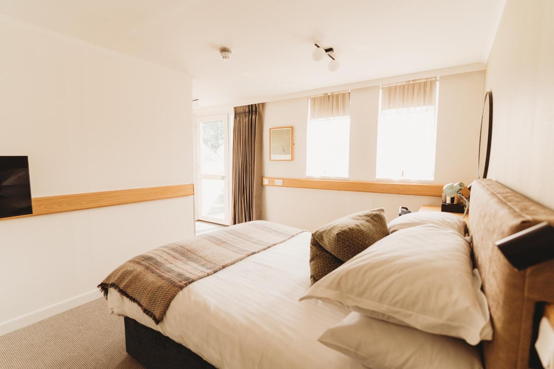 Accessible Double Room With Wet Room