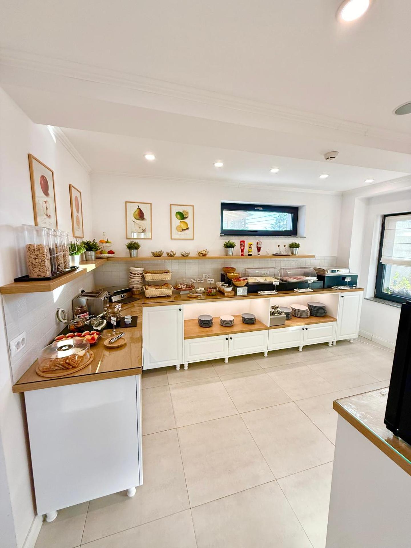 Krystal Boutique Mansion