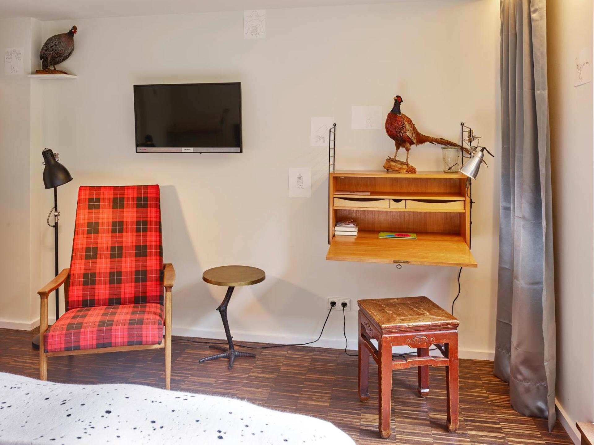 Photo of the whole room