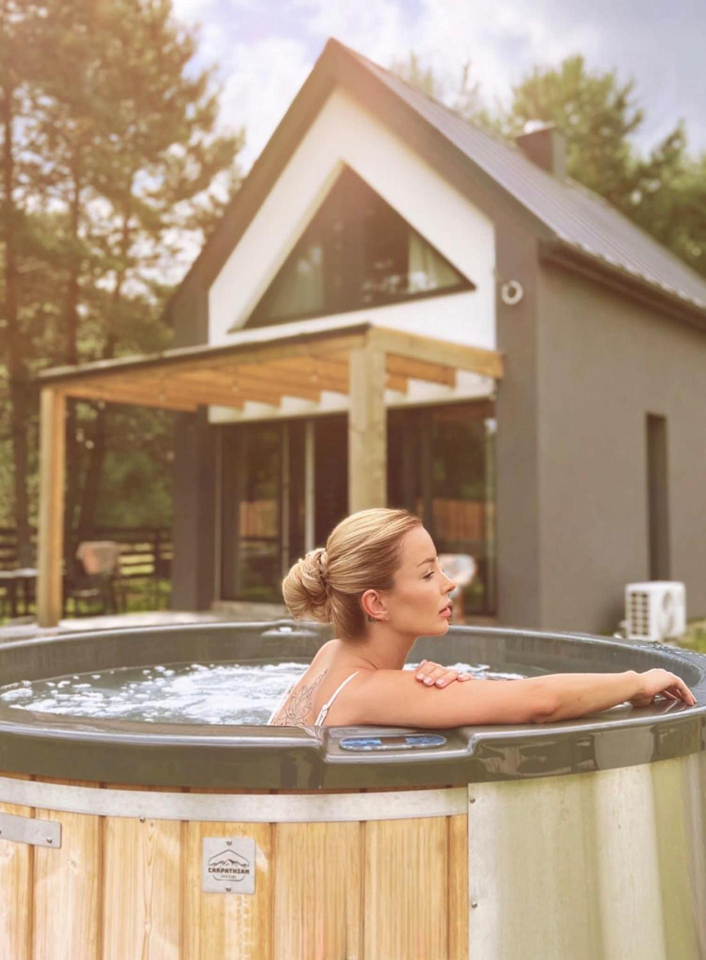 Osada pod Gwiazdami Łasko & SPA - Family ogrodzony dom, kominek, grill, ognisko, KAJAKI, Plaża, JEZIORA, opcja prywatnego JACUZZI