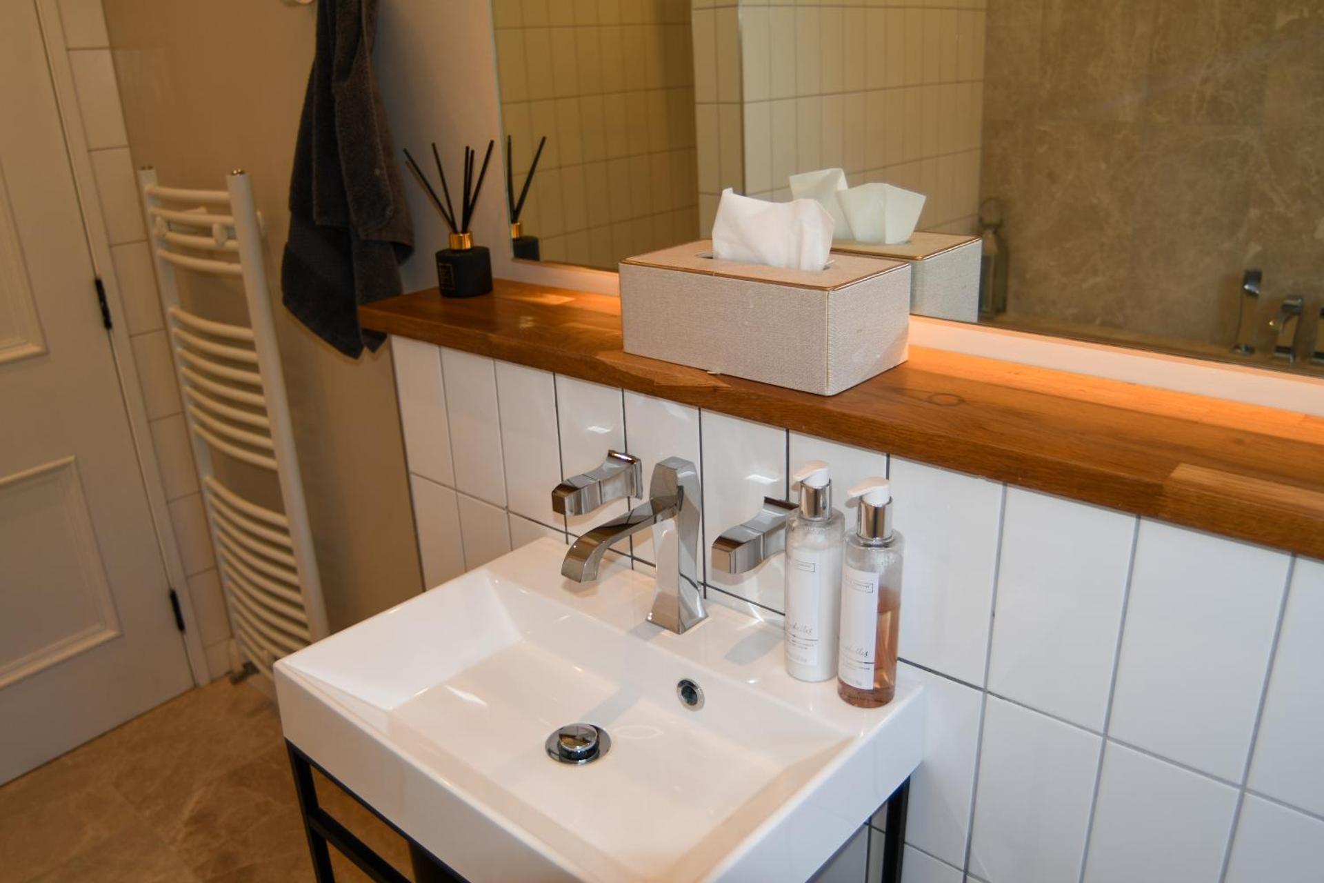 Luxury Croft Templepatrick Near Airport Rabbit and Hilton hotel