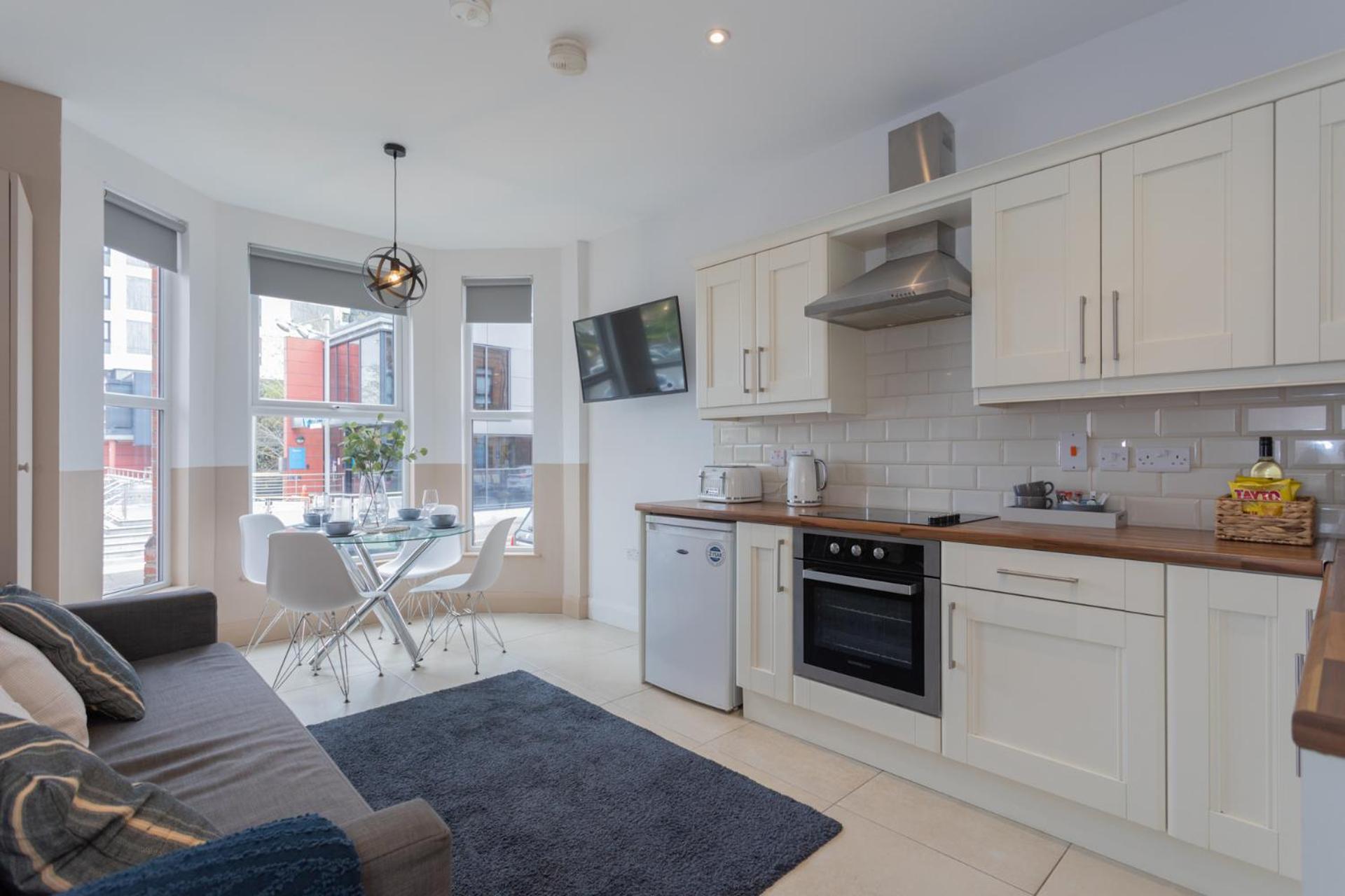 Camden Luxe Apartments