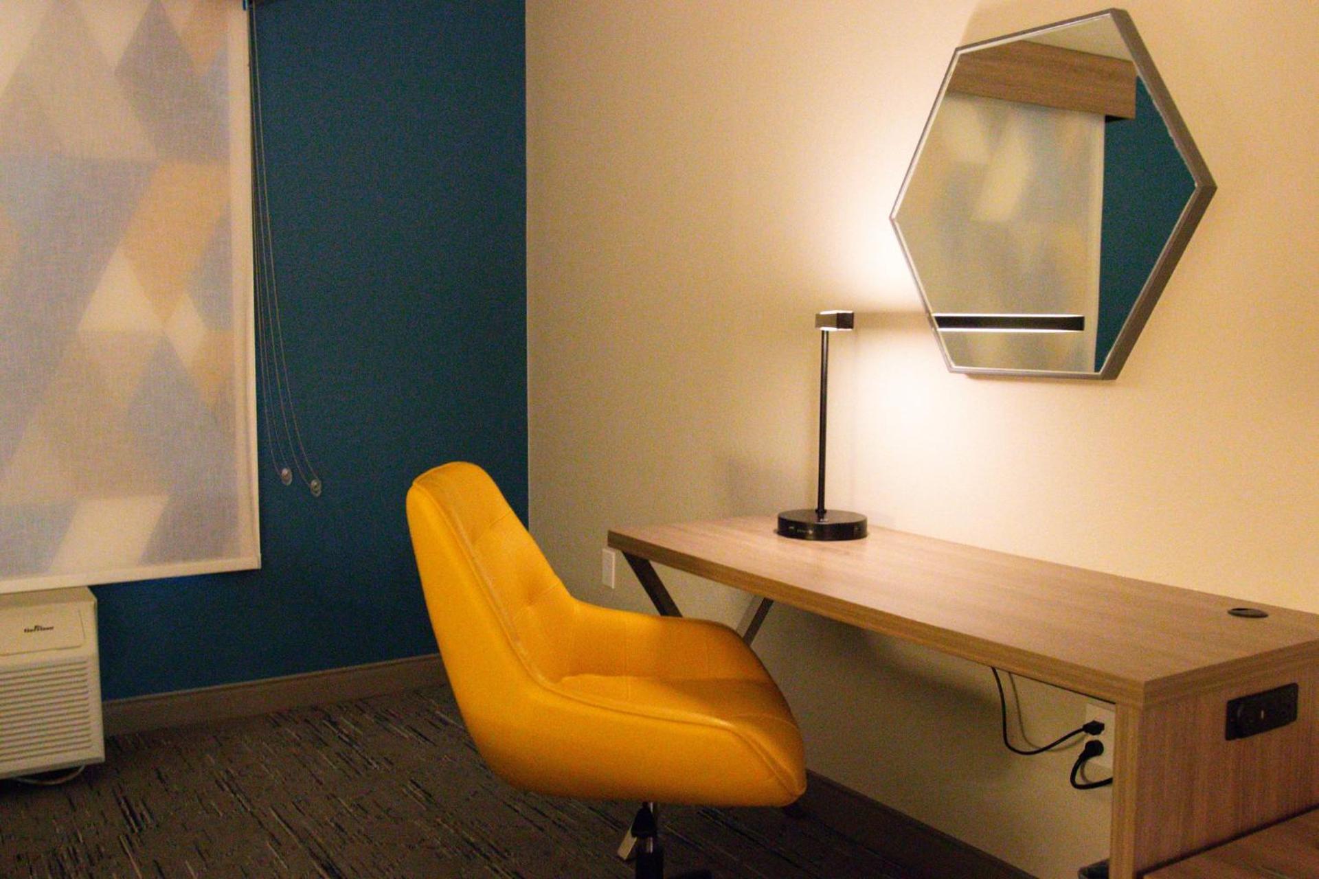 Photo of the whole room