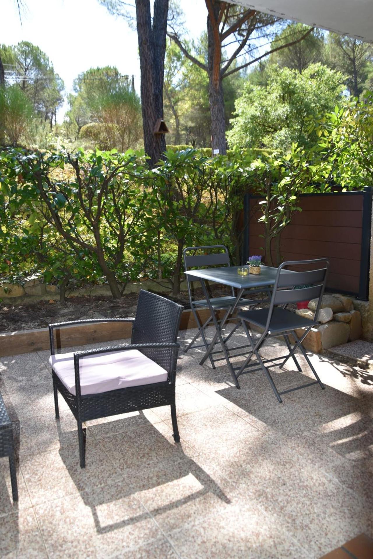 Élégant studio Gréoux Les Bains