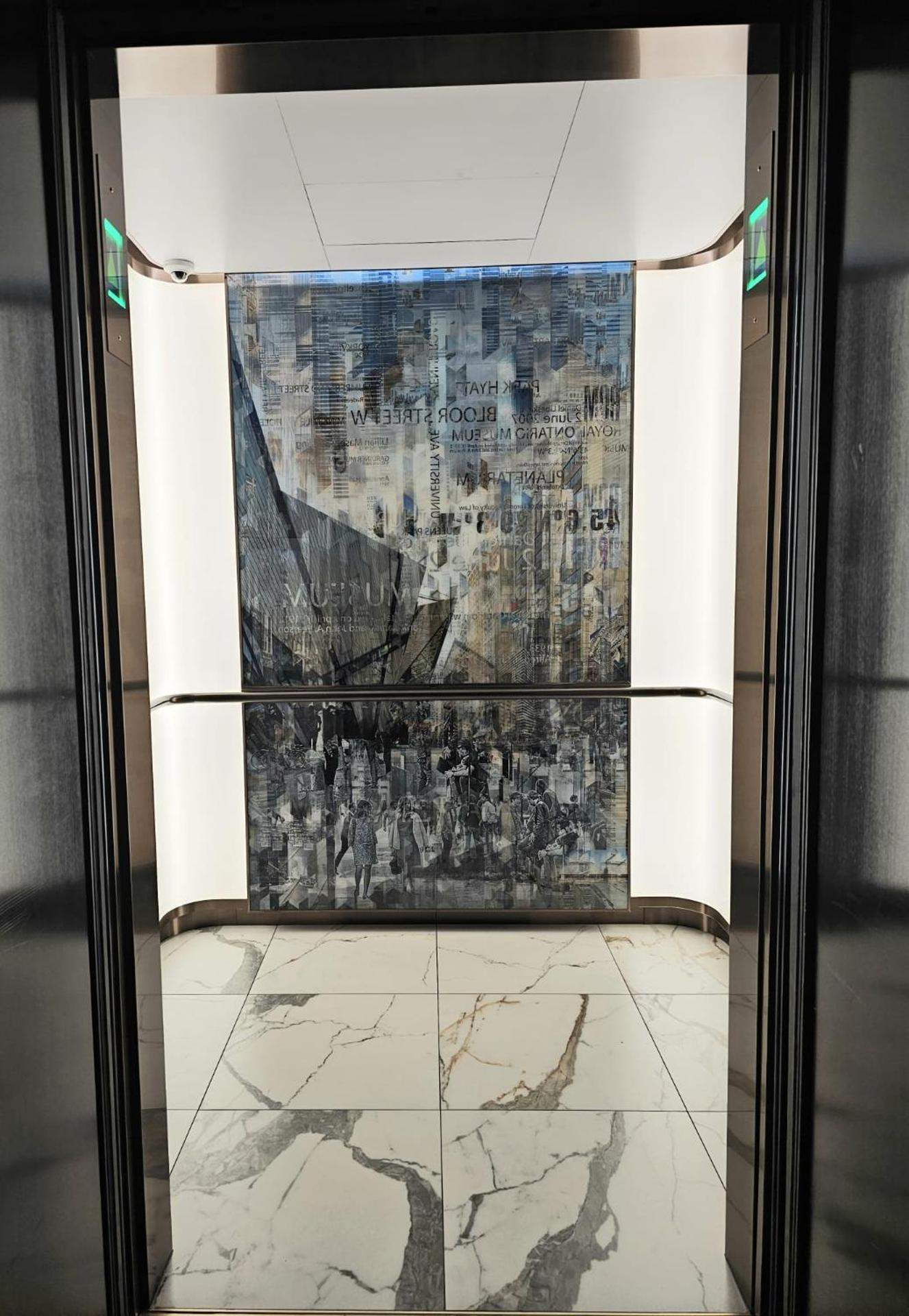 Elegant 2BR & 2BA Retreat in Prime Yorkville, Downtown