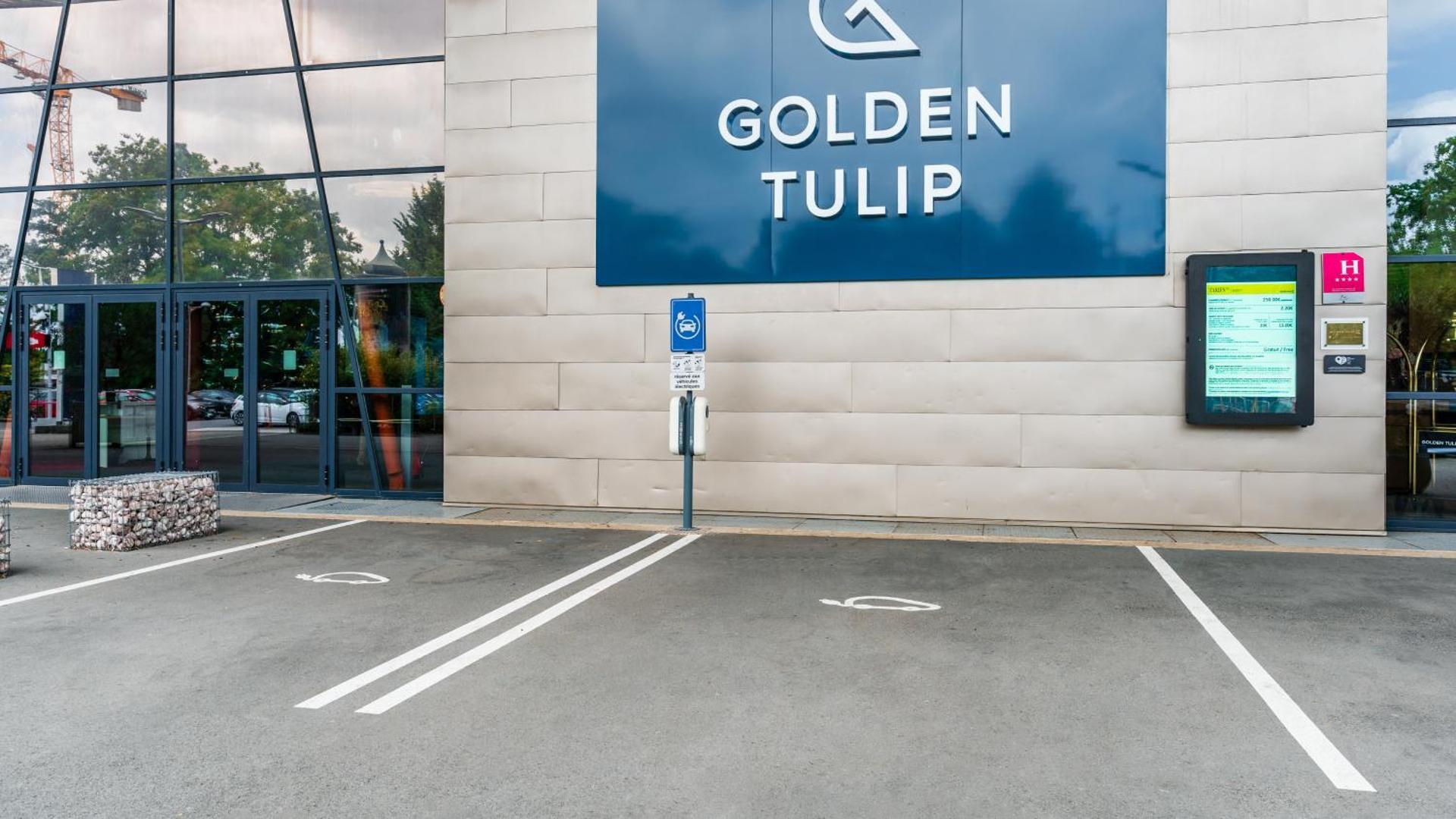 Property logo or sign