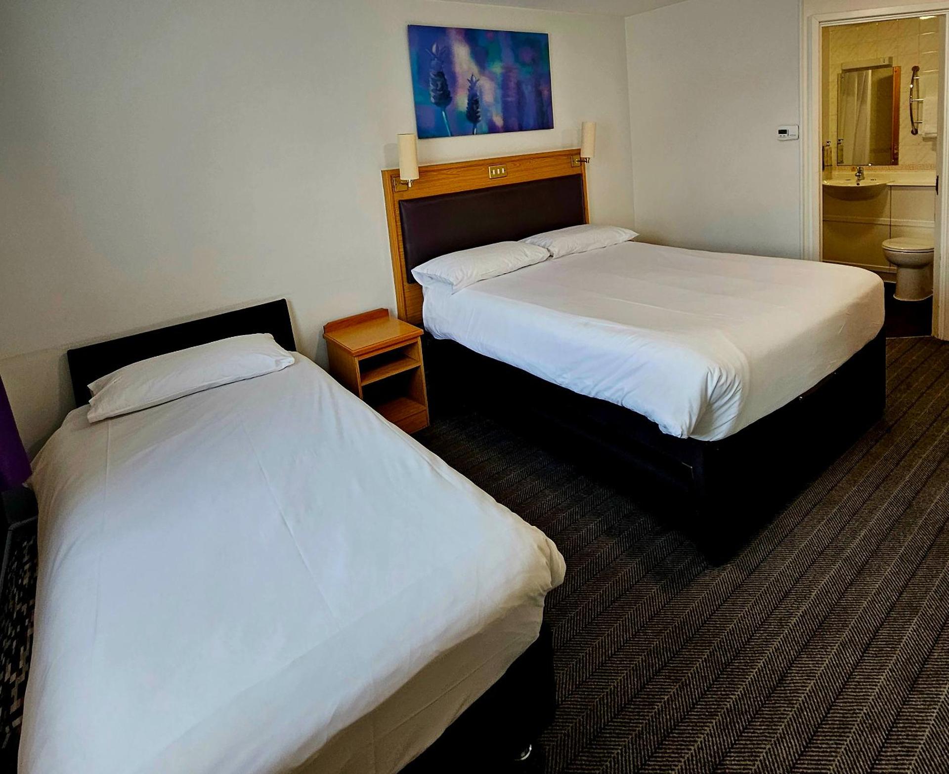 Monifieth Farm Hotel