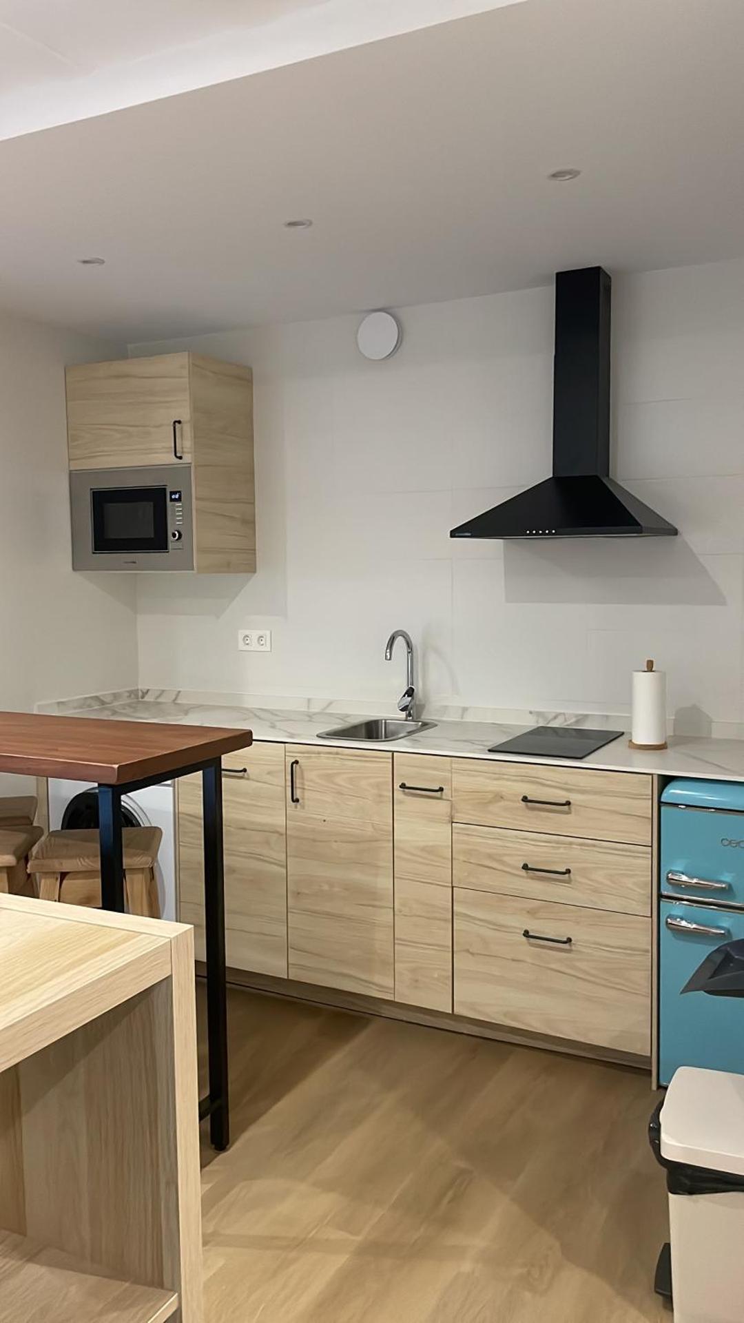 Kitchen or kitchenette