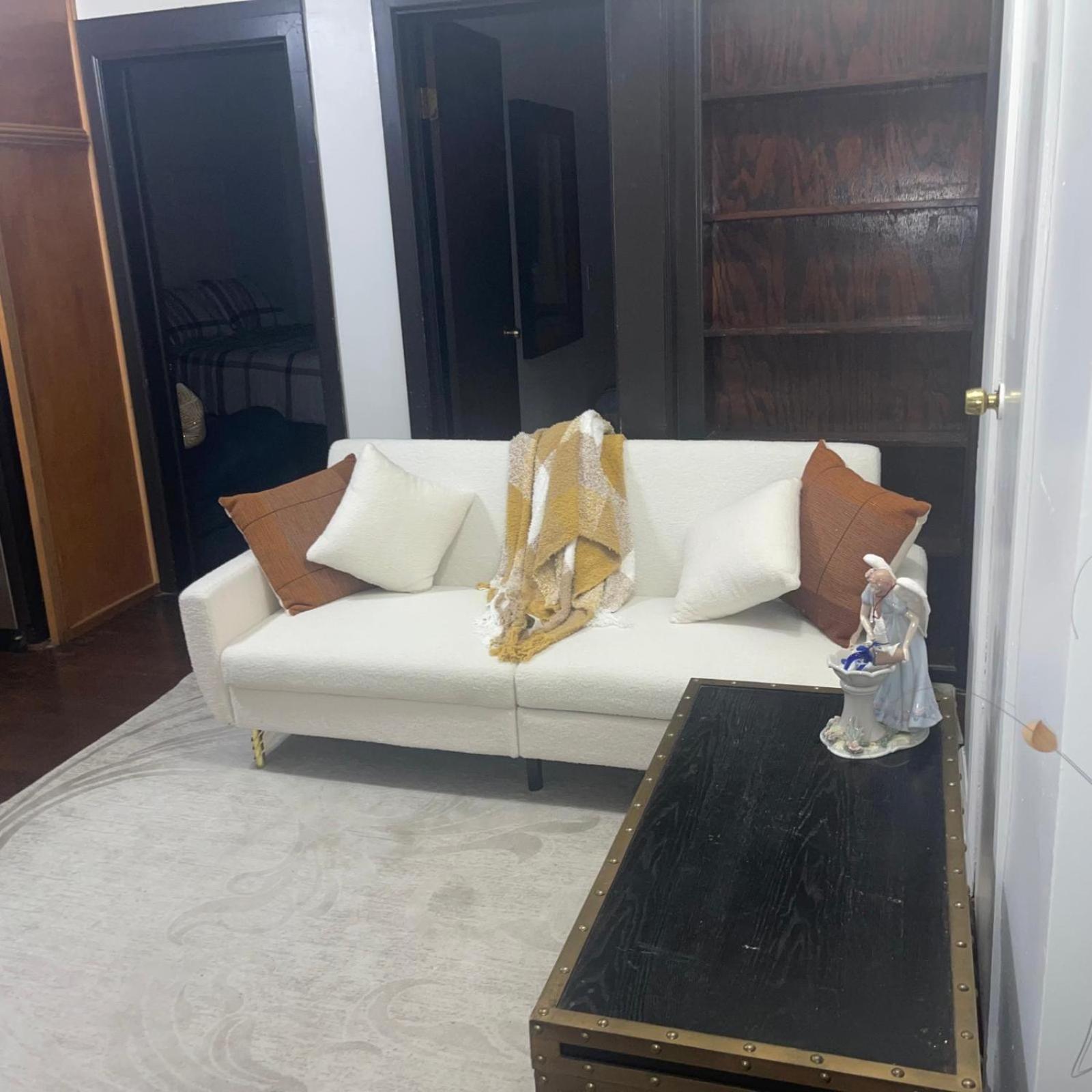 Comodo y economico Apartamento