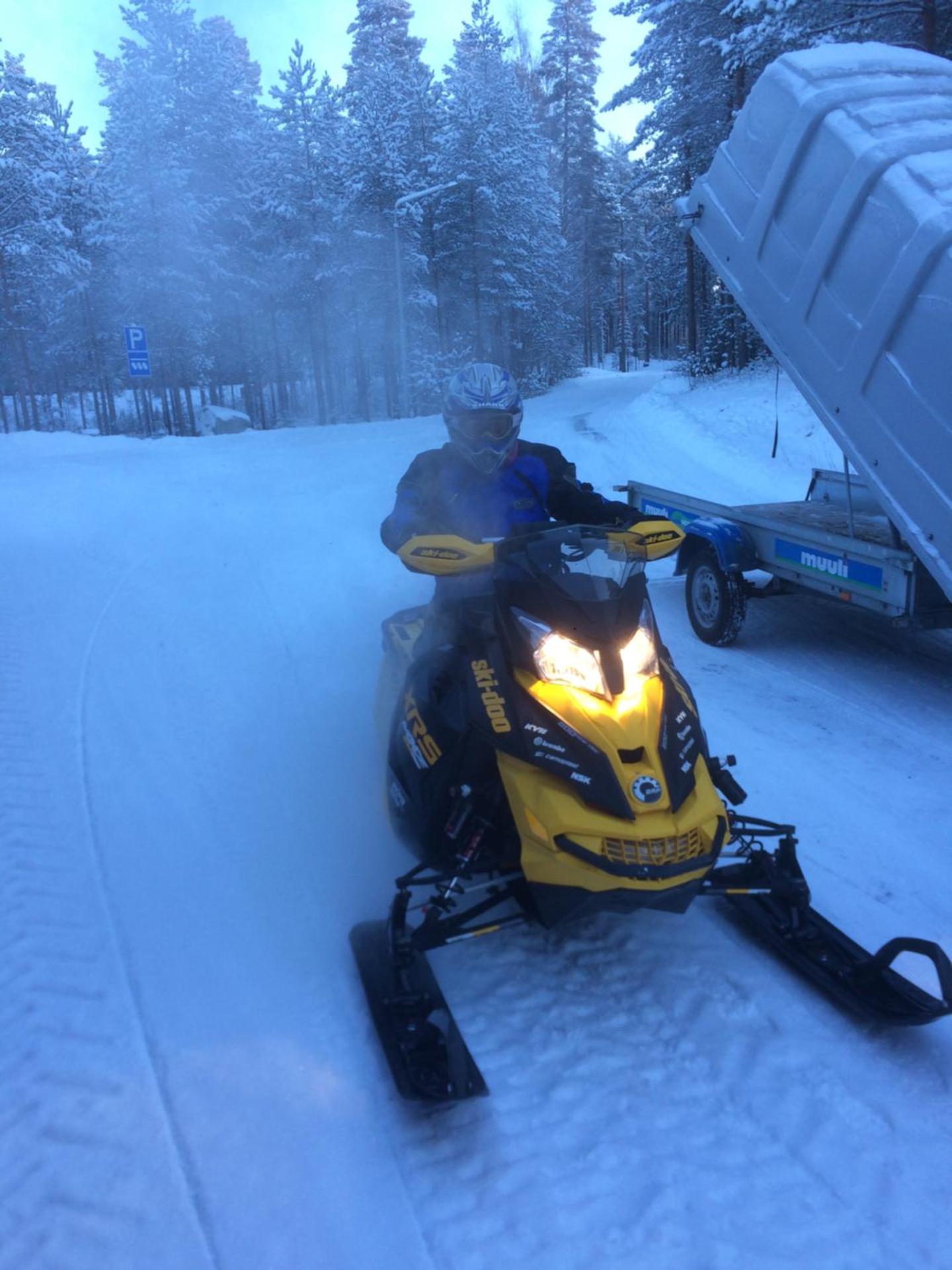 Joutiaisentie H 44 Sunset apartment