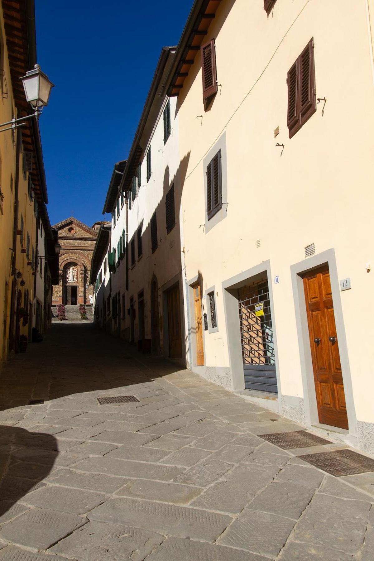 ROSSO DEL CHIANTI al CENTRO STORICO 2
