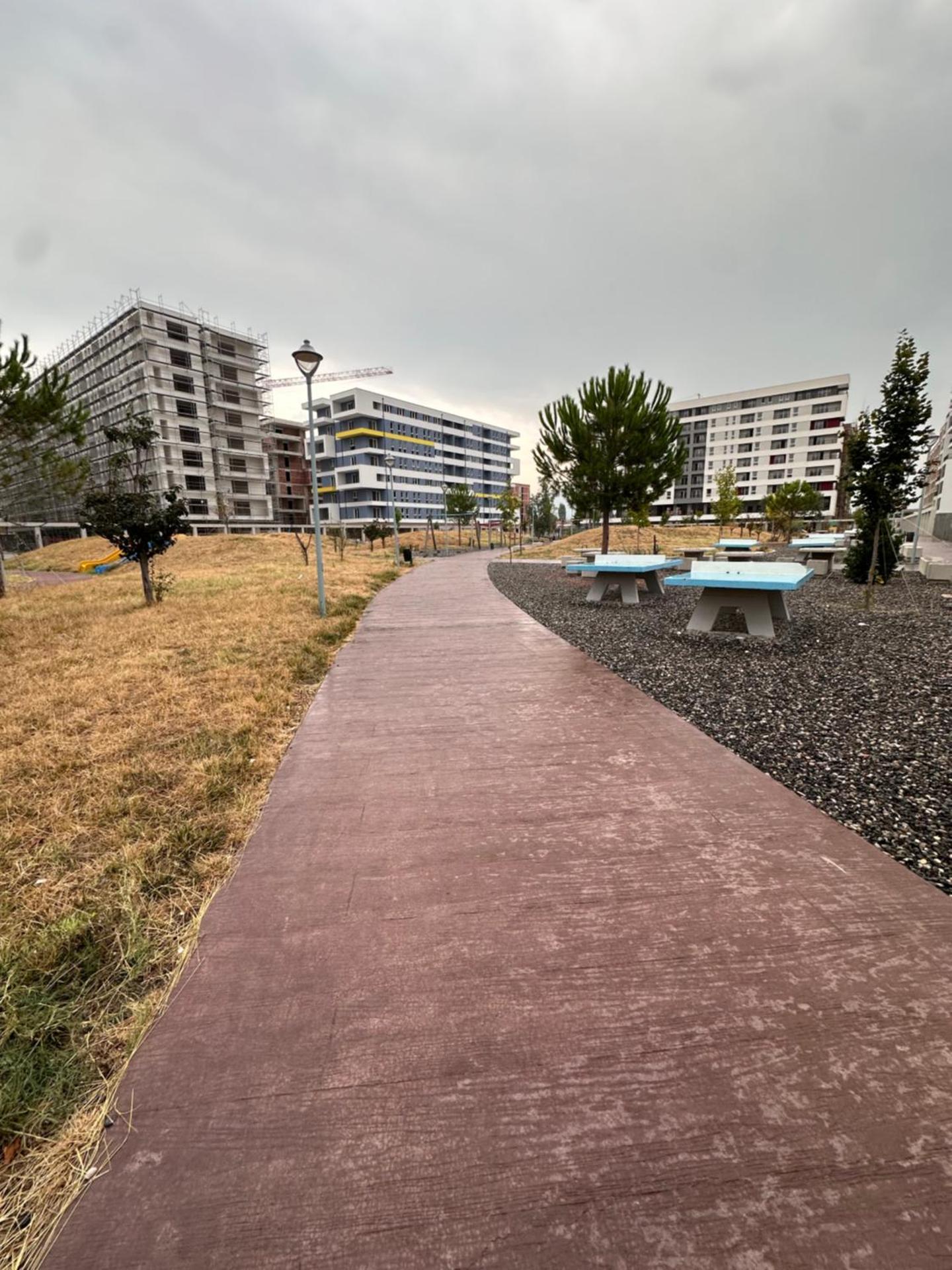 Bratti's Apartment 2 Near Tirana Center And Mother Teresa International Airport