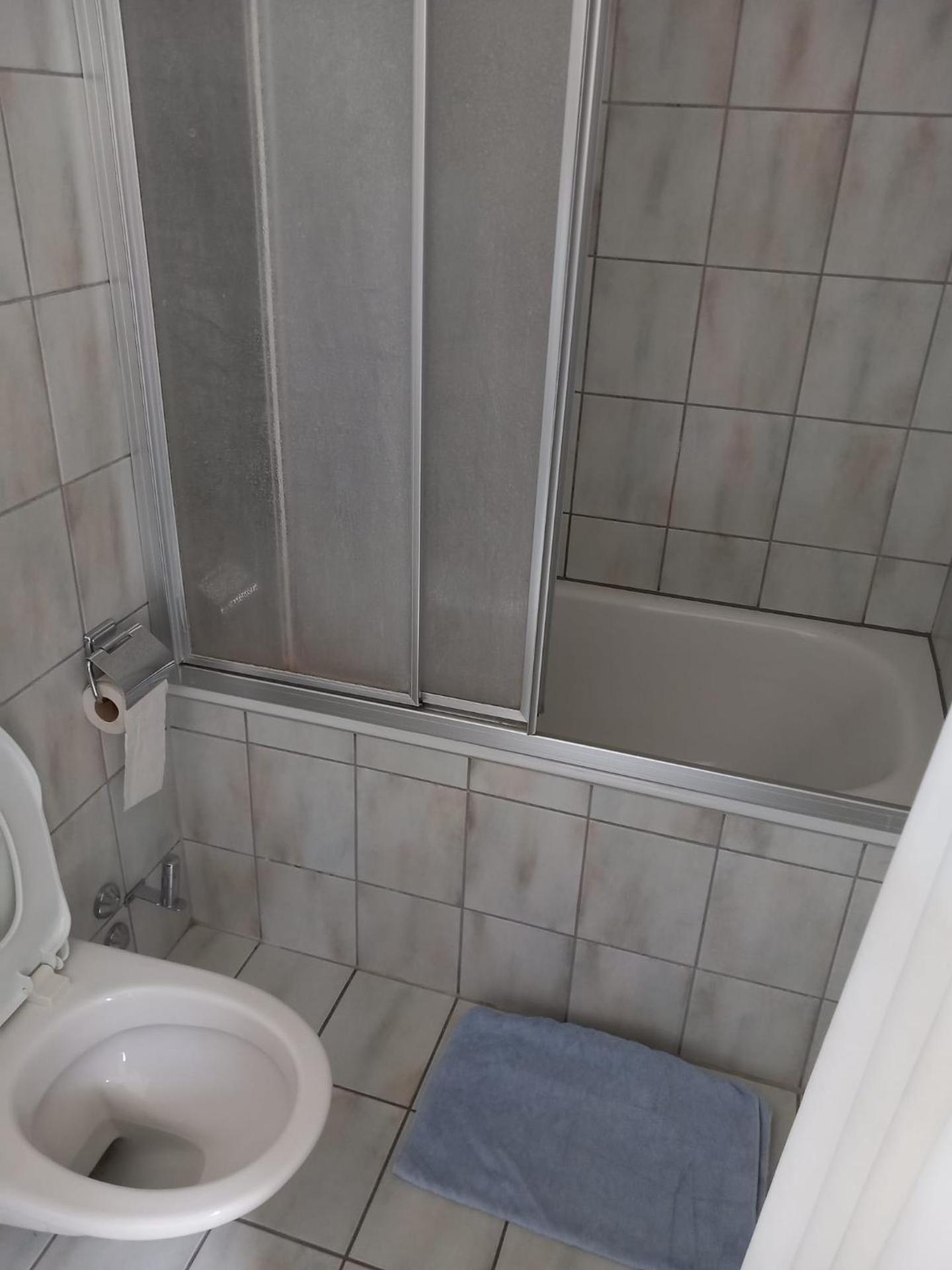 Renovated Apartment Near Zurich Lake Sees Self Checkin