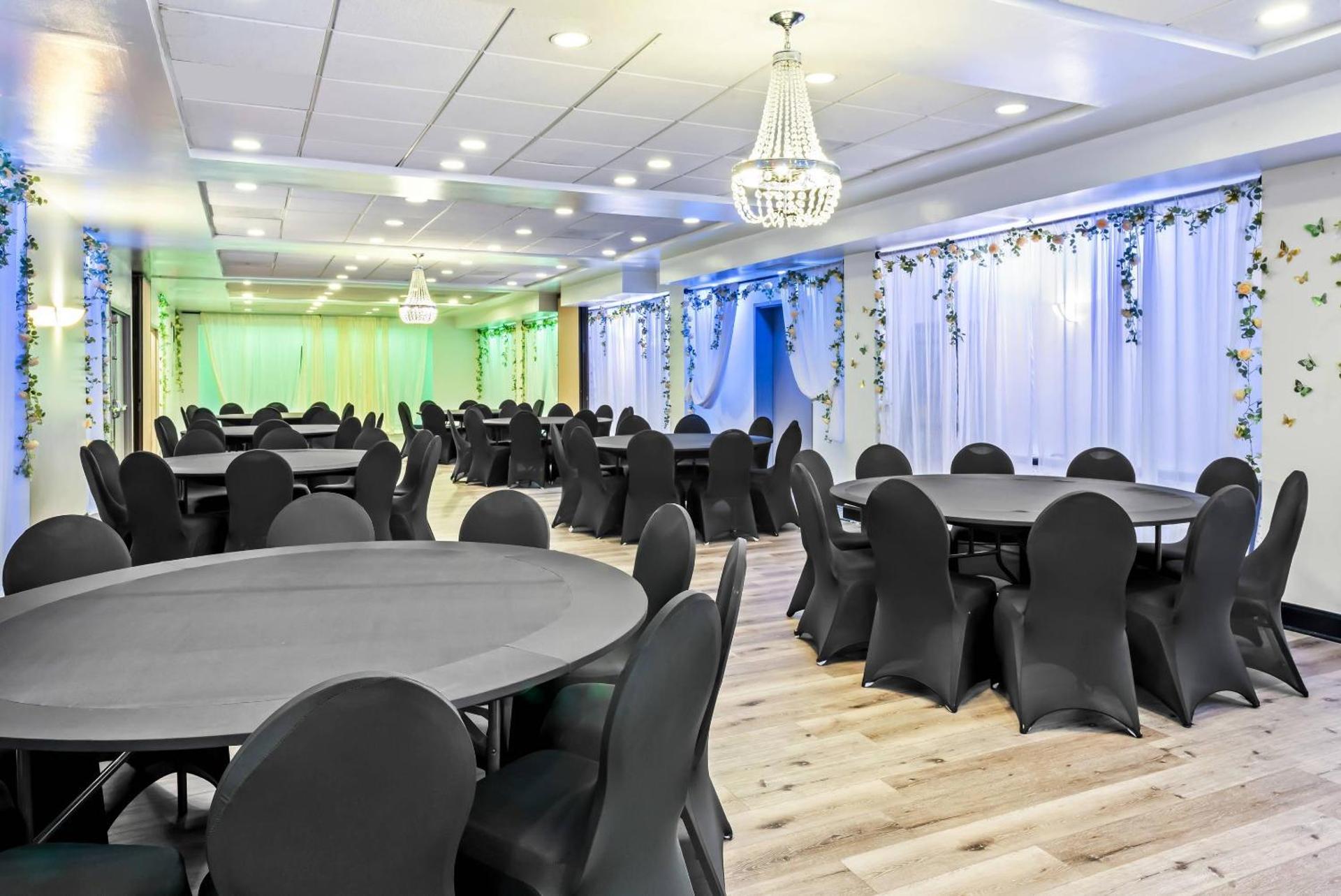 Meeting/conference room