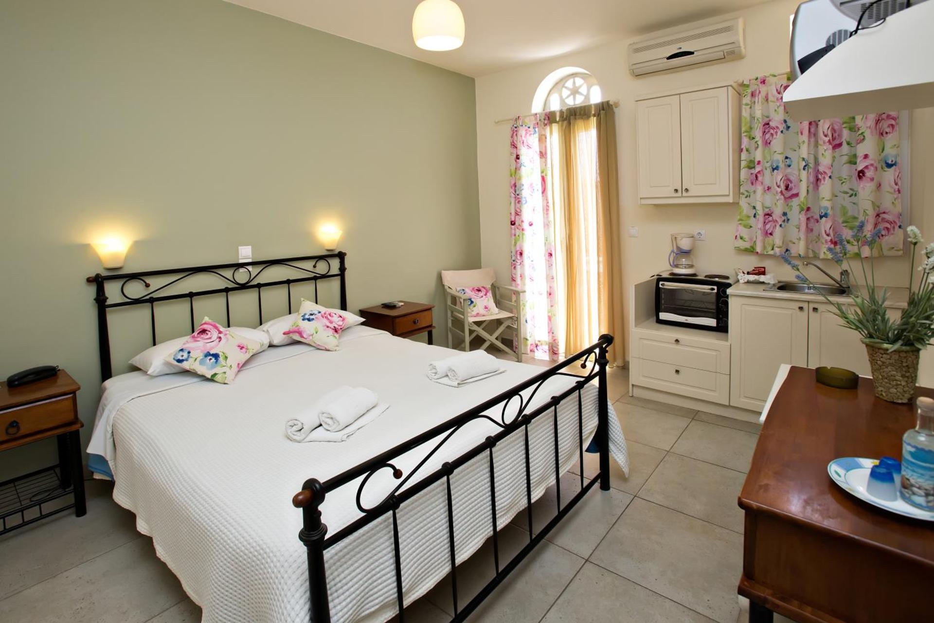 Logo/Certificate/Sign