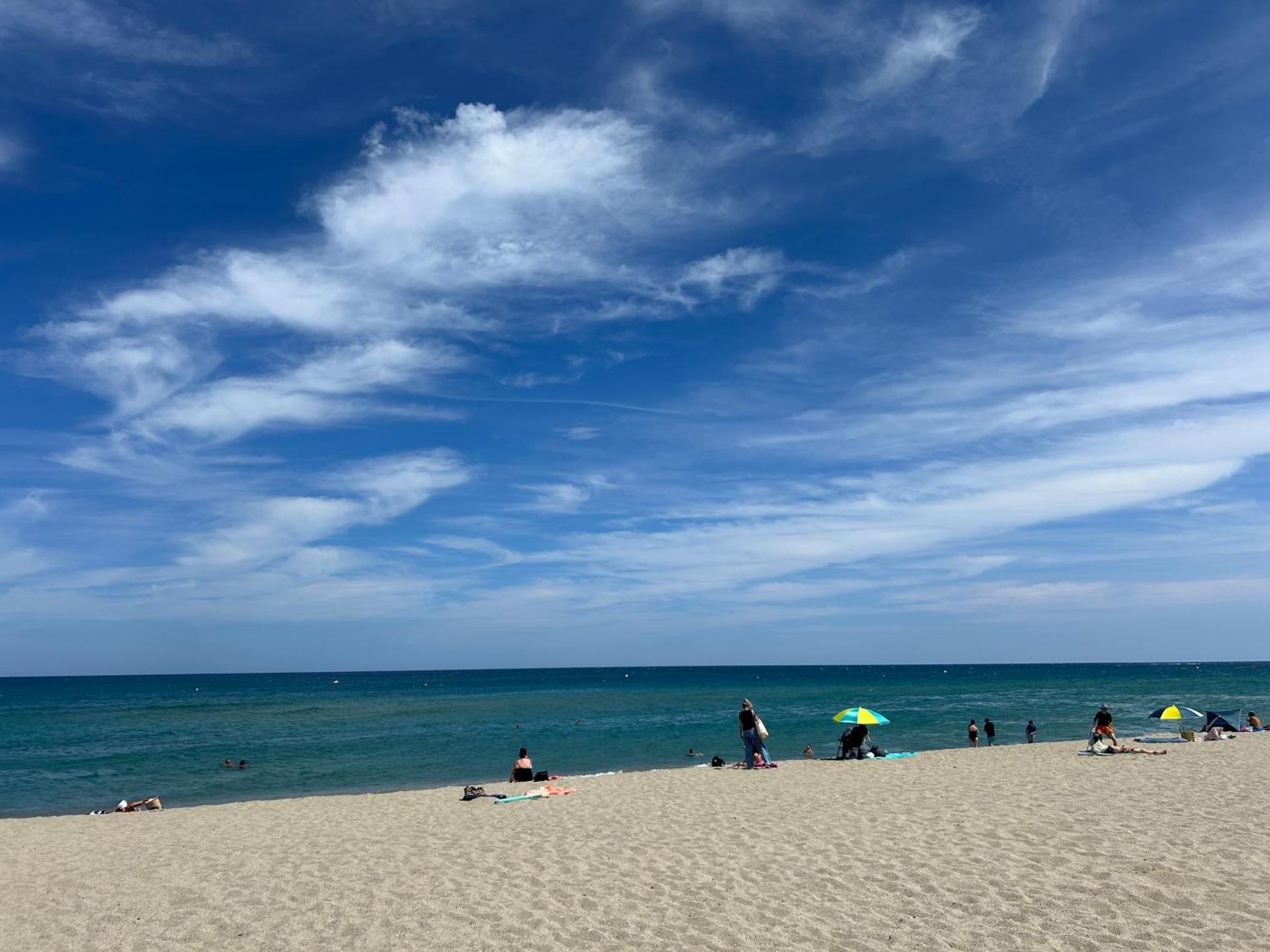Villa T2 à 100m de la plage, piscine, tennis