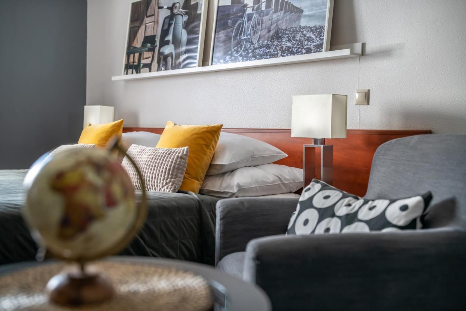 Photo of the whole room