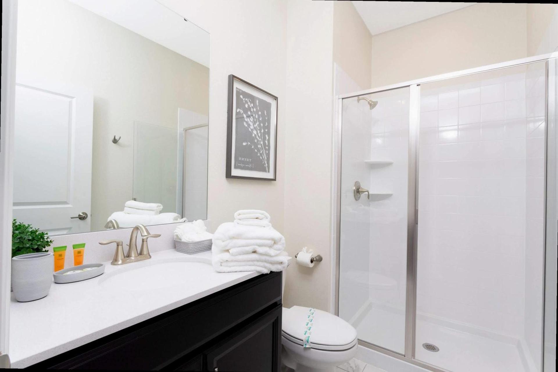 Gorgeous 4 Bd w/ Pool at Champions Gate Resort 1020