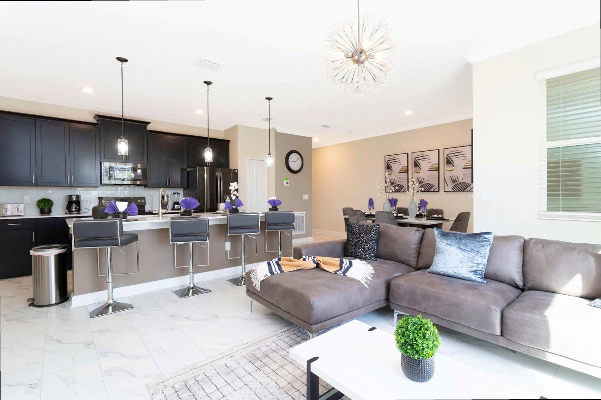 Gorgeous 4 Bd w/ Pool at Champions Gate Resort 1020