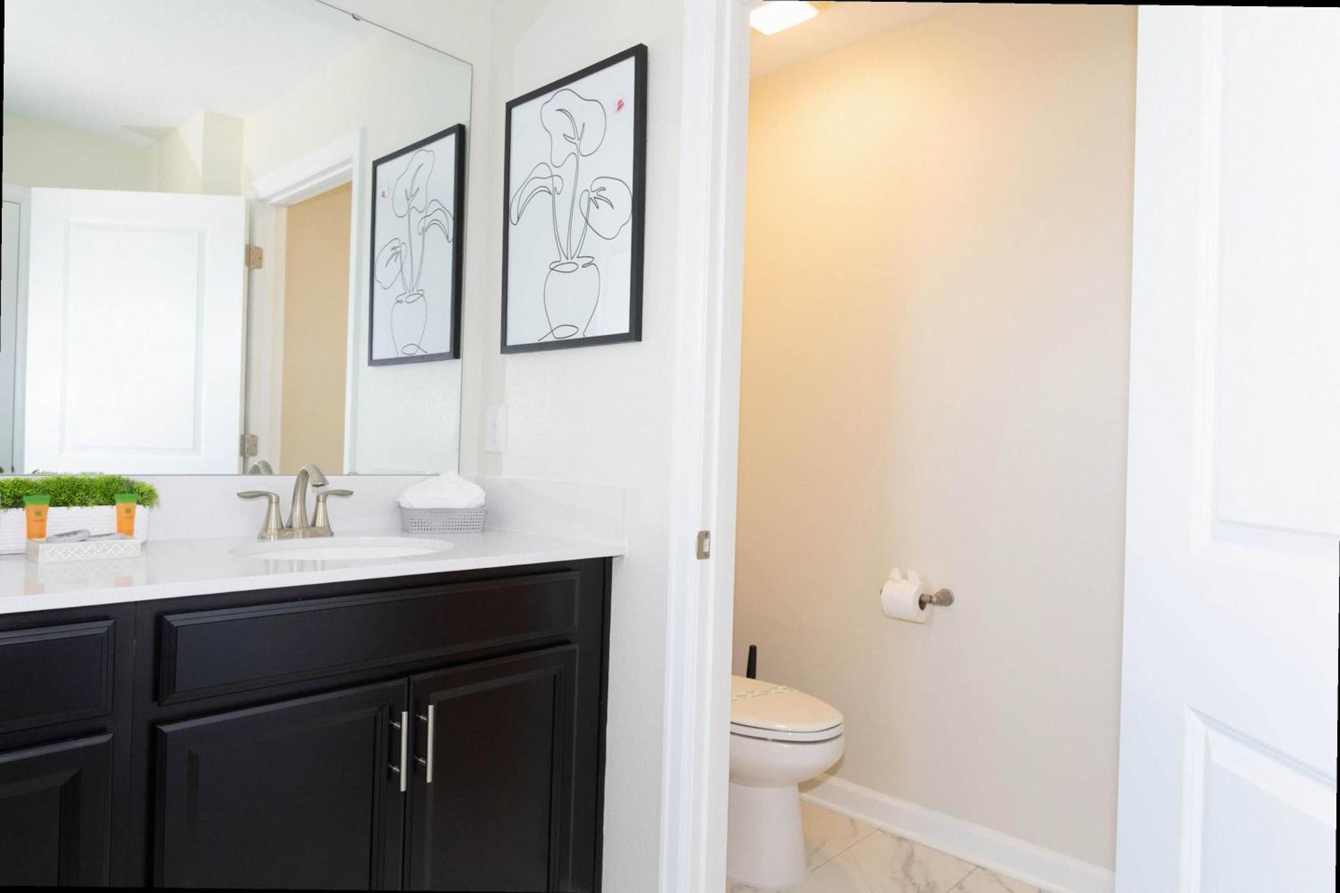 Gorgeous 4 Bd w/ Pool at Champions Gate Resort 1020