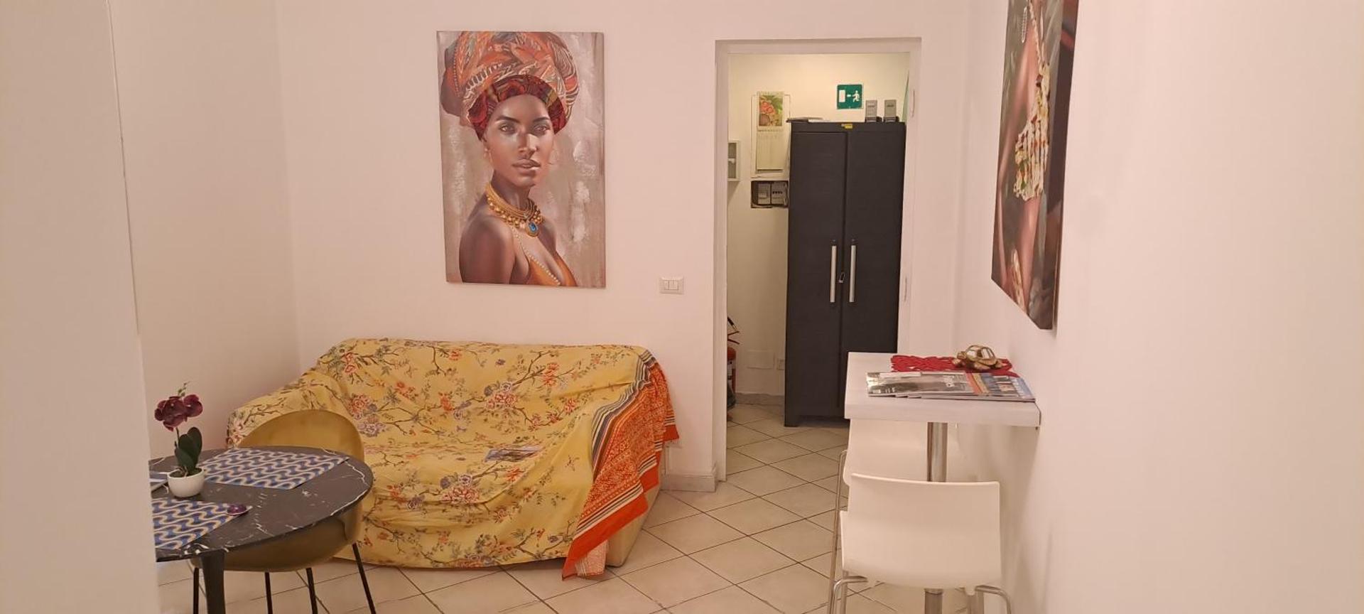 Communal lounge/ TV room