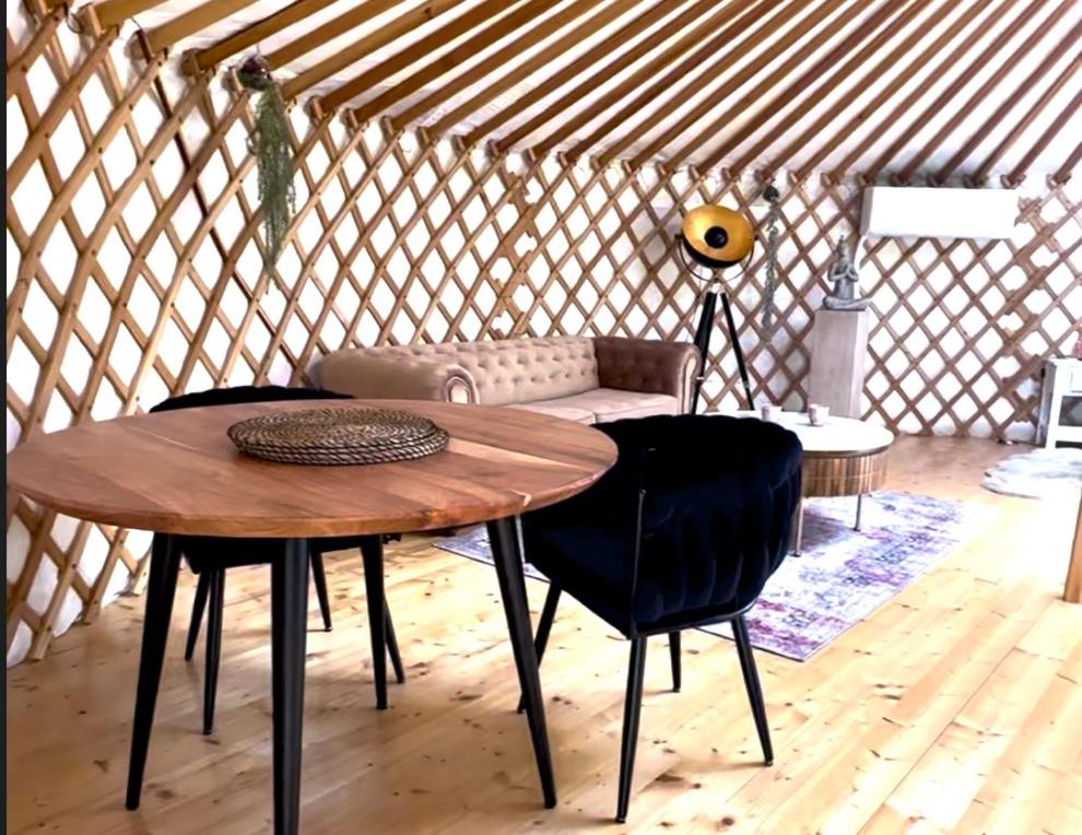 Glamping ve vinici - Jurty zijumarcipan - Jižní Morava