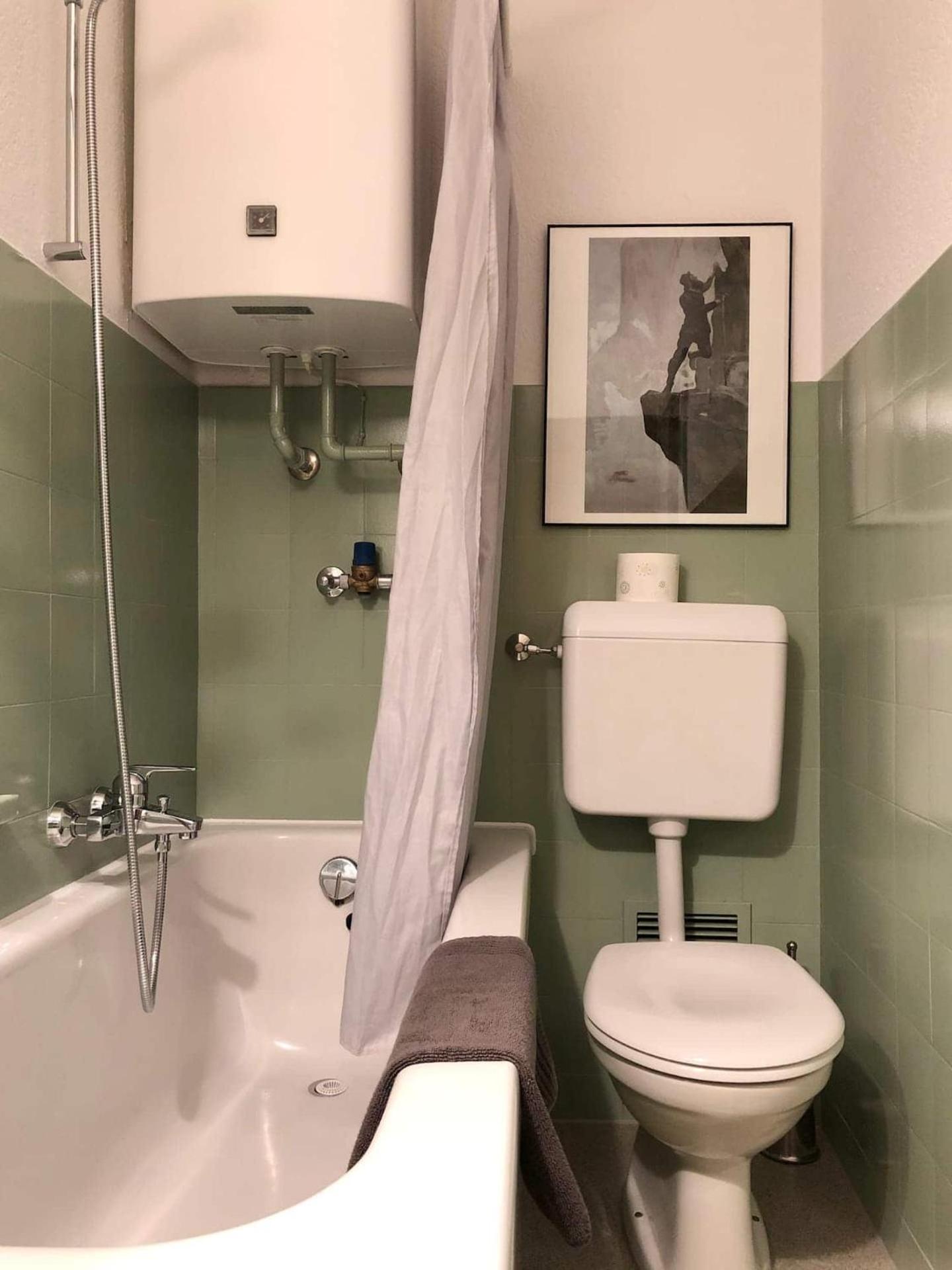 UNESCO Bern Stay Queen Bed & Fast WiFi