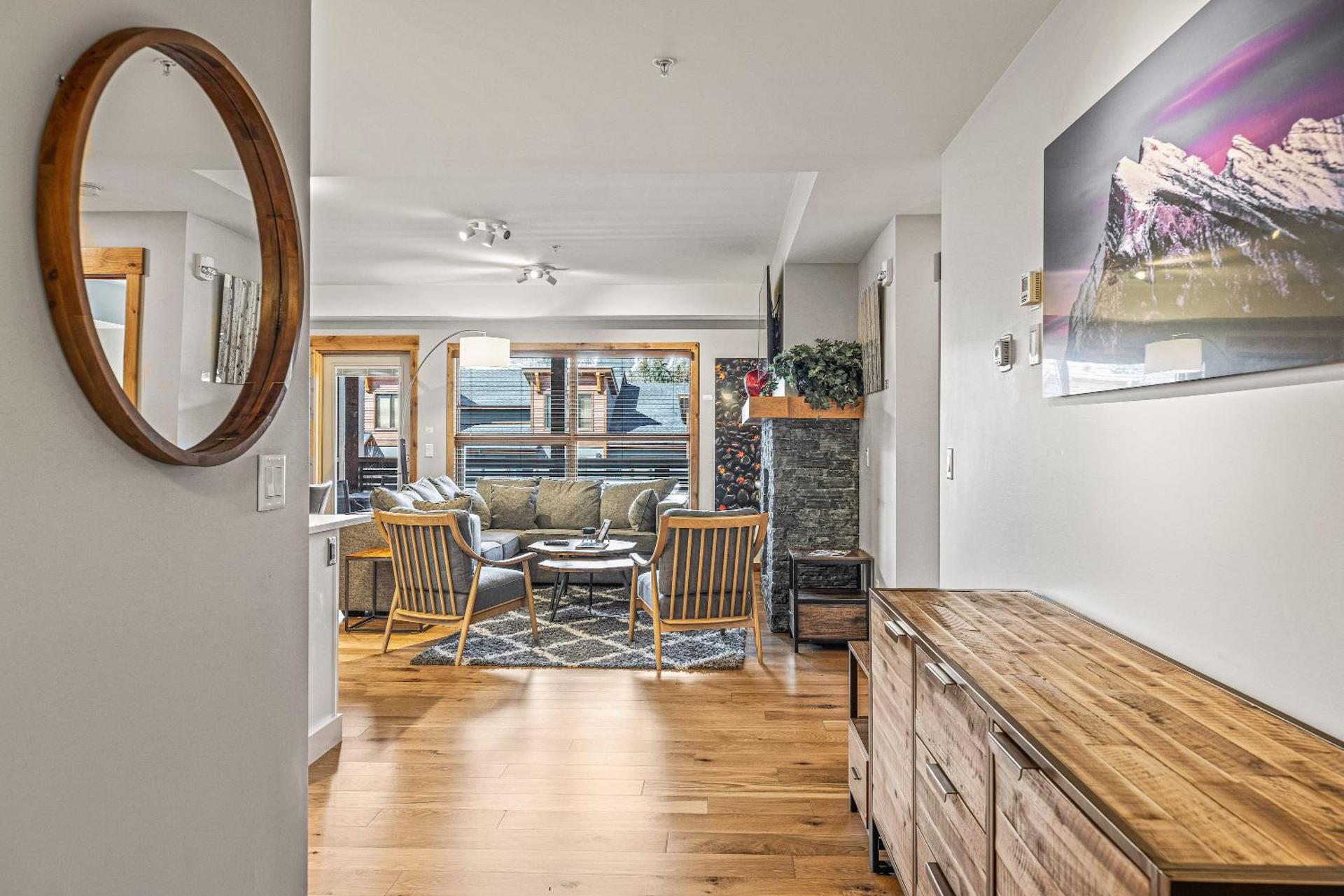 Spring Creek Condo by Canadian Rockies Vacation Rentals