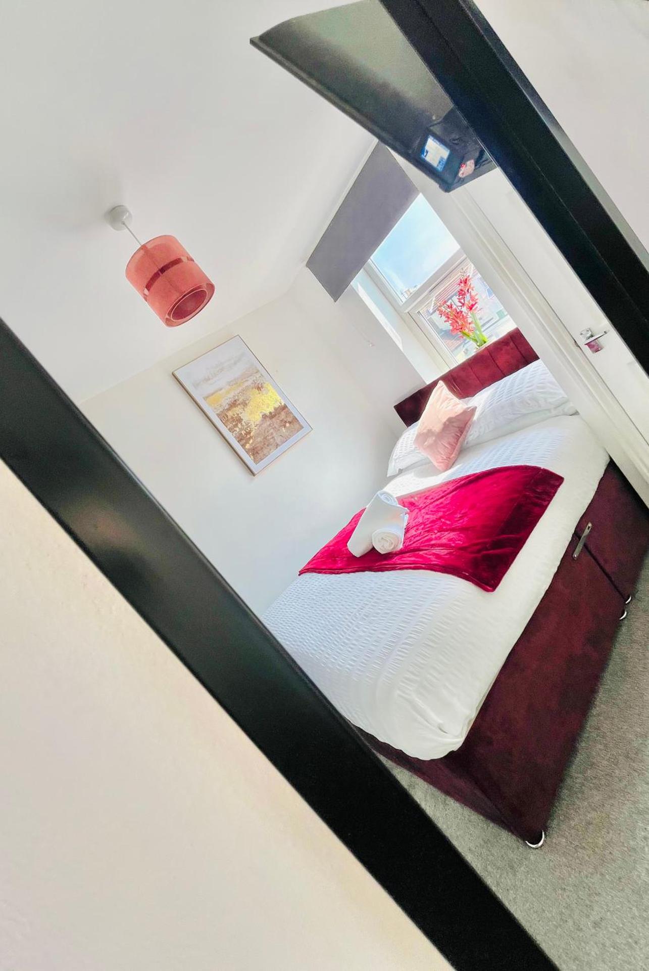 Cleveland Road Ensuites