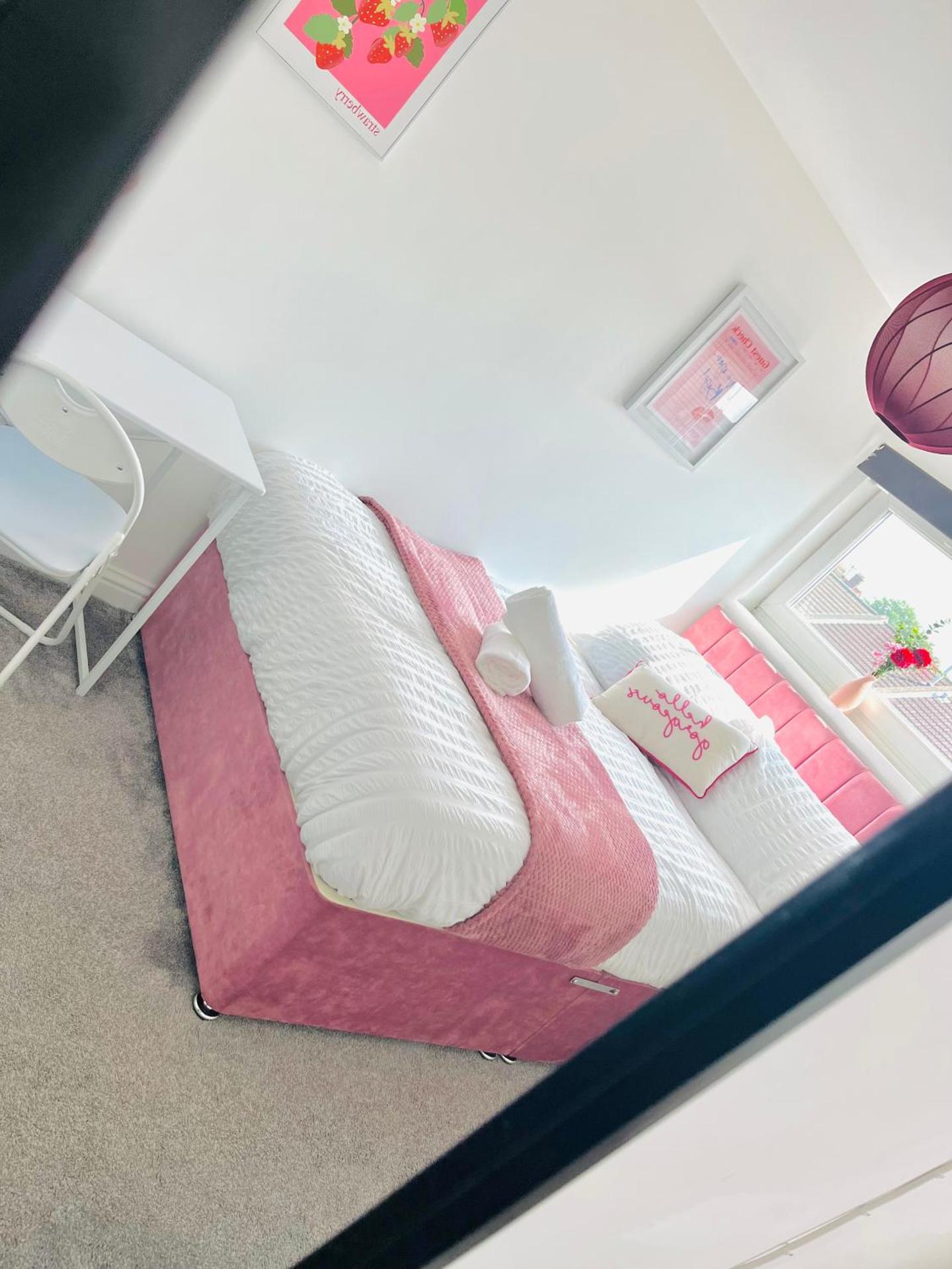 Cleveland Road Ensuites