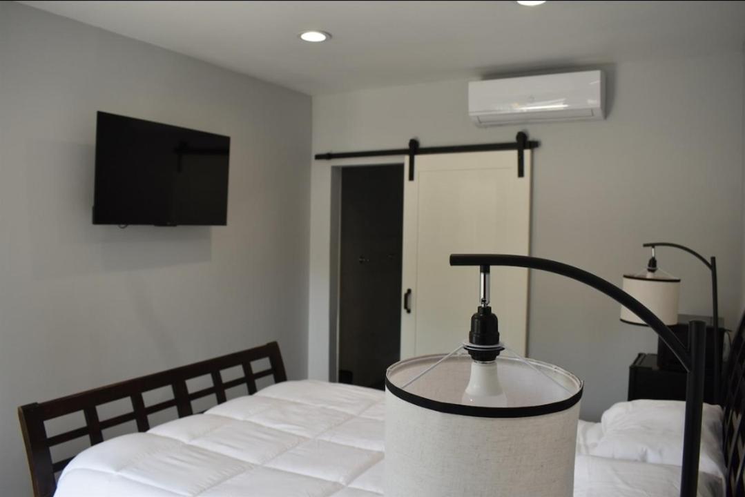 Tannersville Village Rooms on Saw Mill Creek