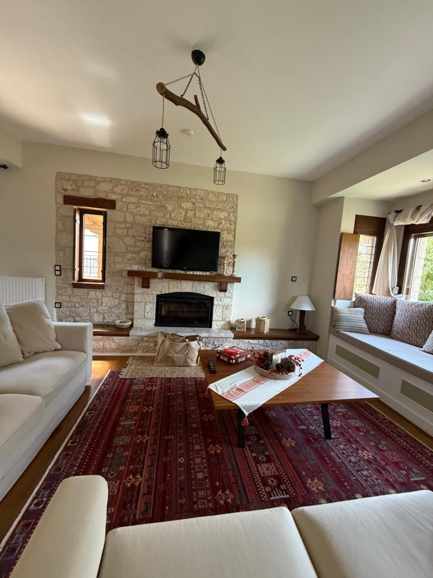 Vytina Mont et Sapin