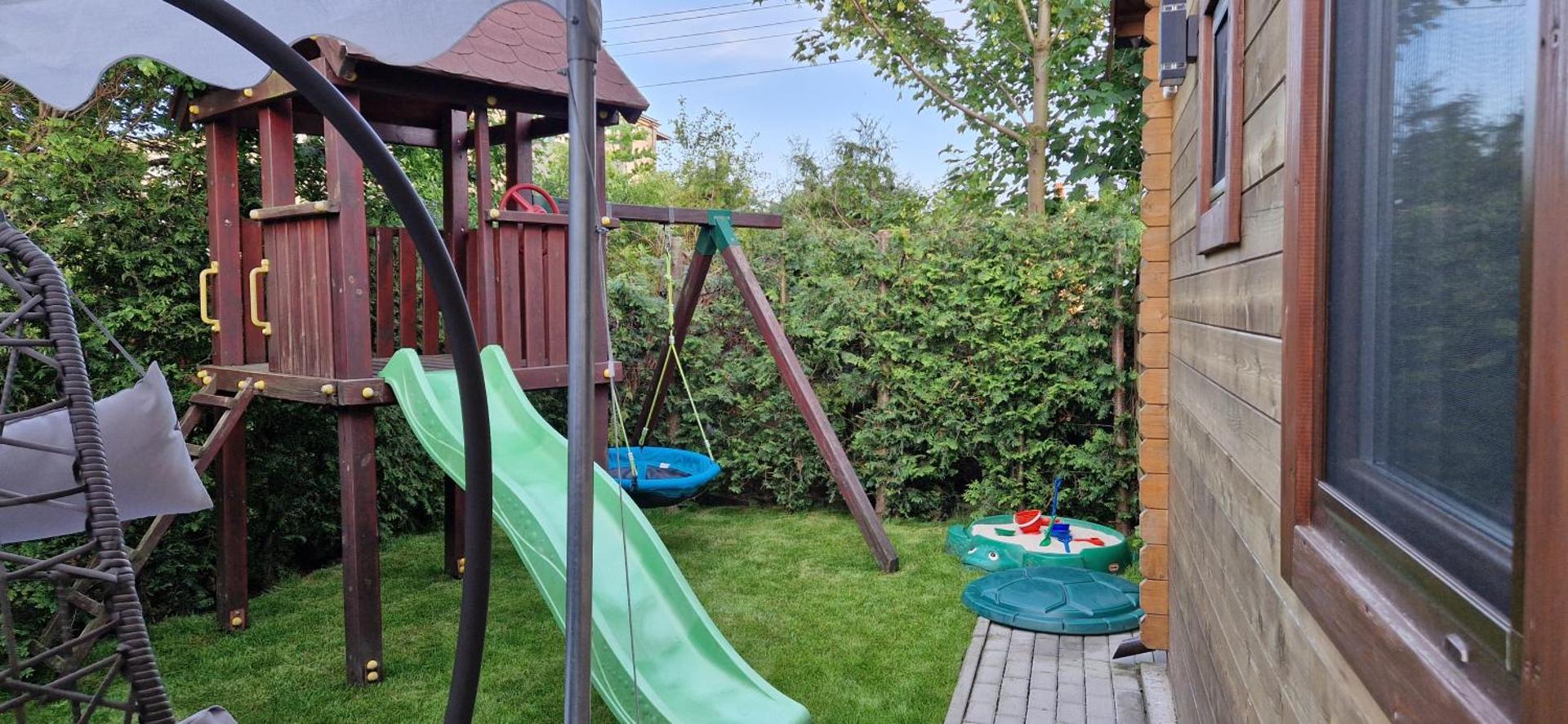 Akacjowy Kącik całoroczny ogrzewany