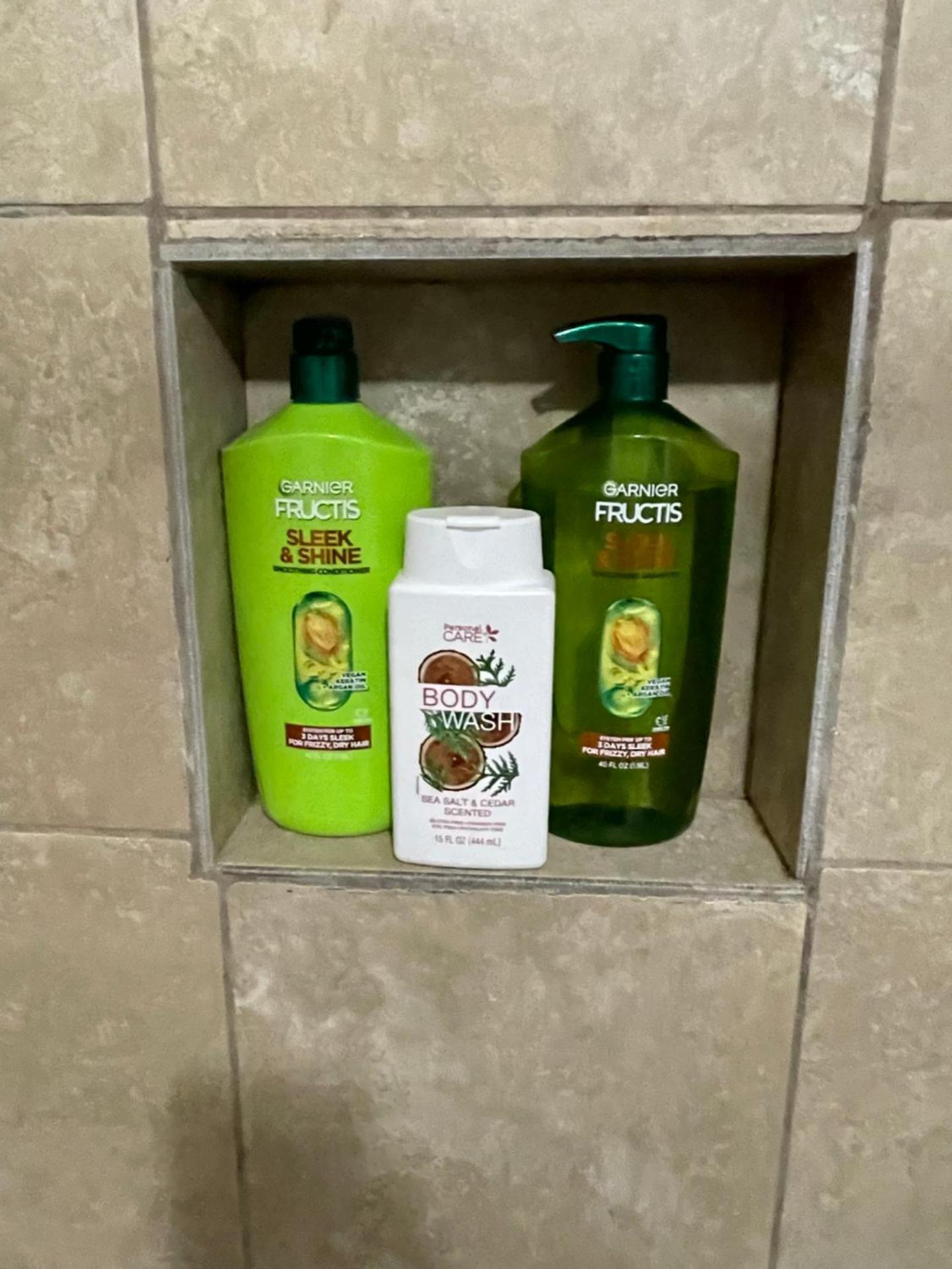 TAYLOR 1 BEDROOM SUITE FULL KITCHEN PRIVATE GATED YARD ARTS RooSEVELT ROW CONVENTION CENTER STADIUMS ASU airport DOWNTOWN PHOENIX