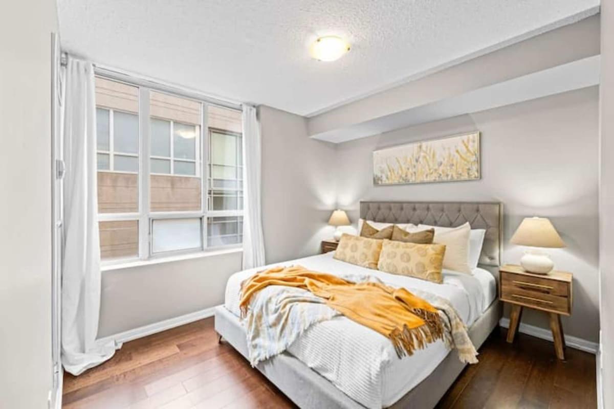 Modern Oasis Stylish 2BR Condo Near Attractions