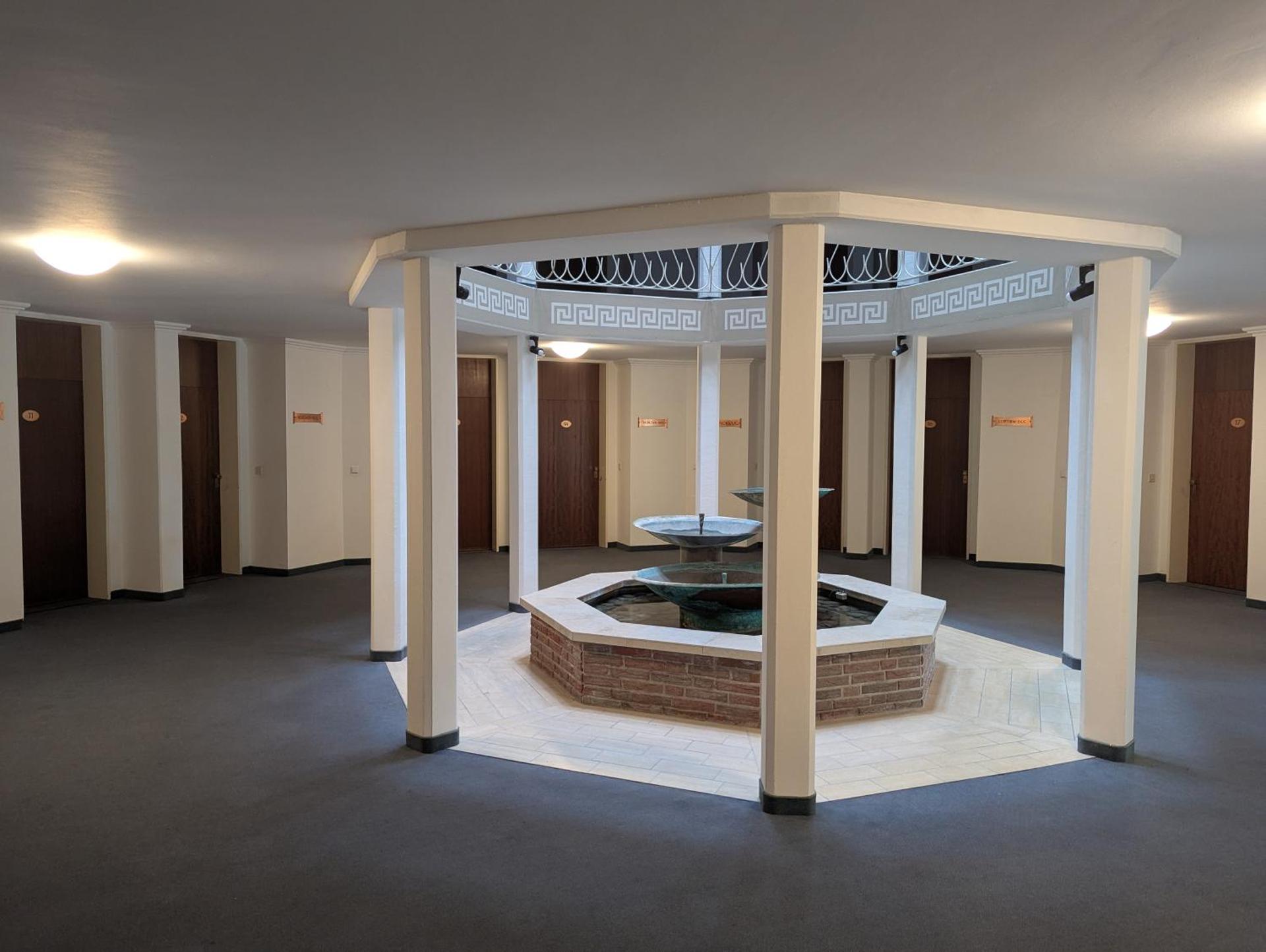 Apartment, Zentrumsnah mit Pool und Balkon