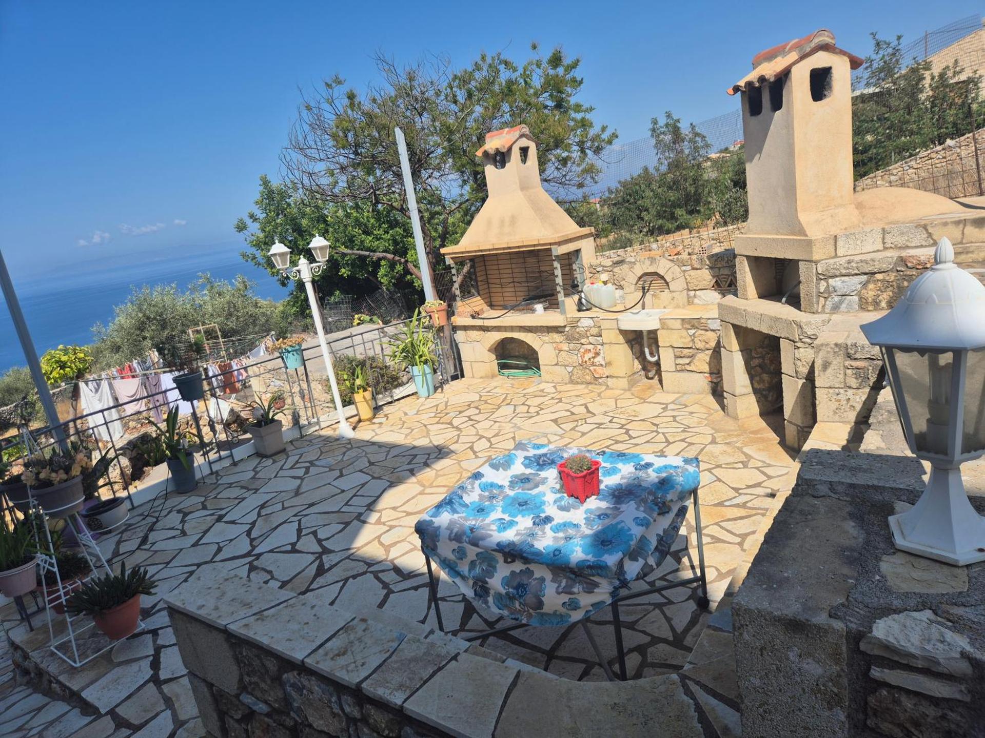 Aggelikis Cosy Shared House