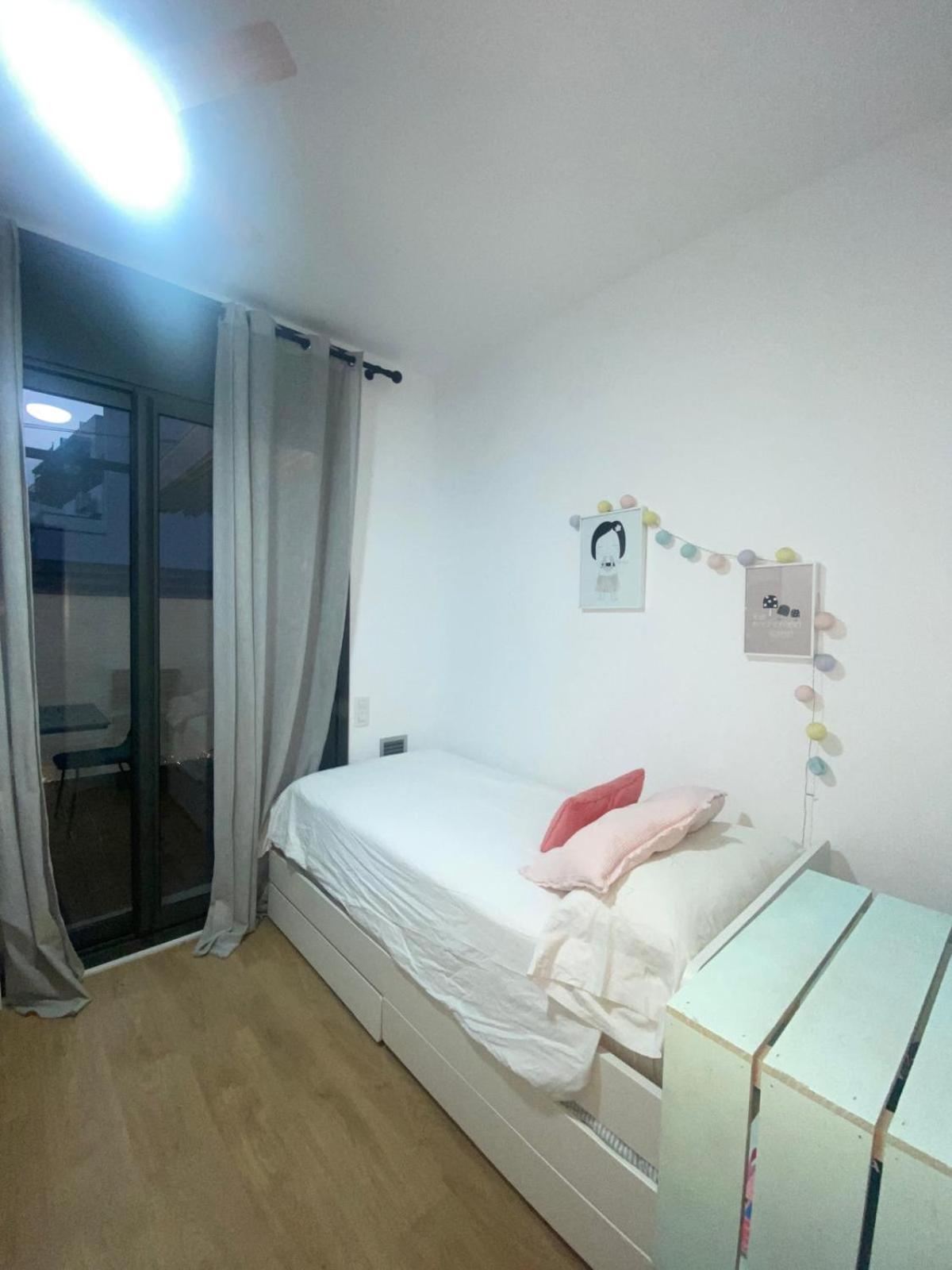 Casa grande y céntrica con piscina en zona peatonal