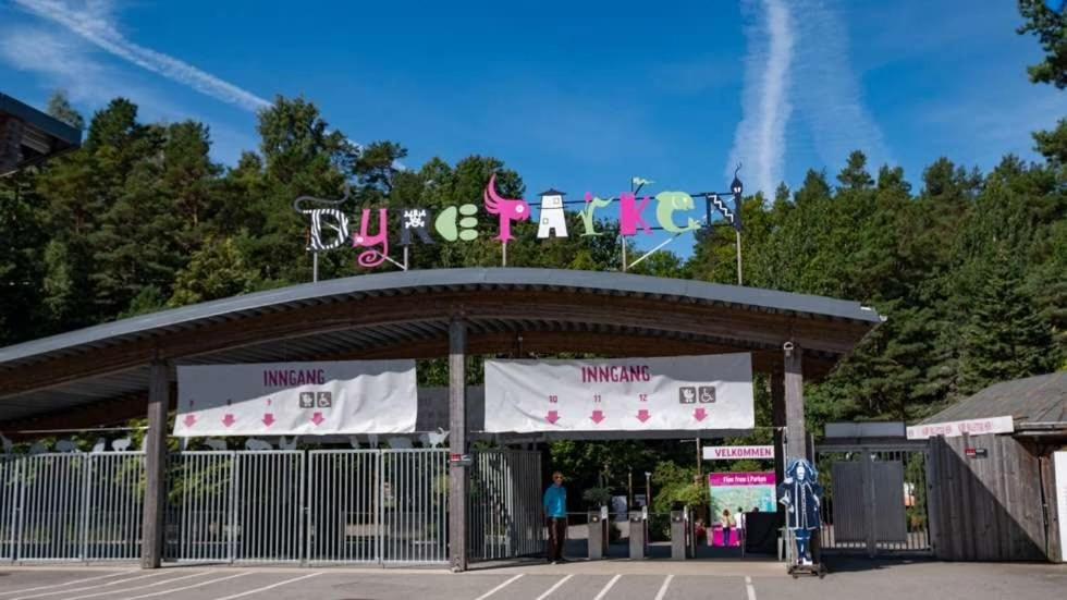 New and bright studio near Kristiansand Zoo and Kjevik airport