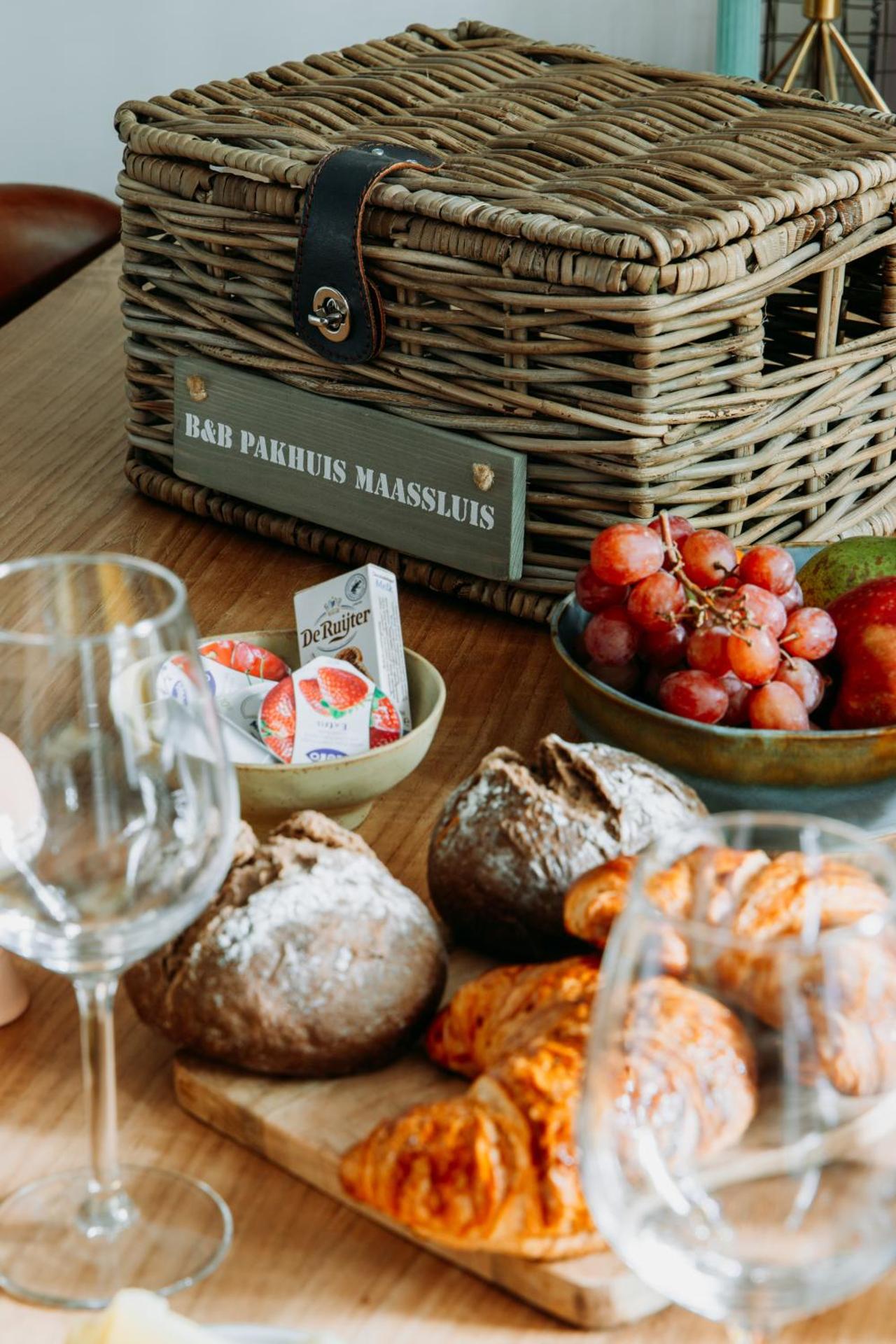 Bed and Breakfast Pakhuis Maassluis