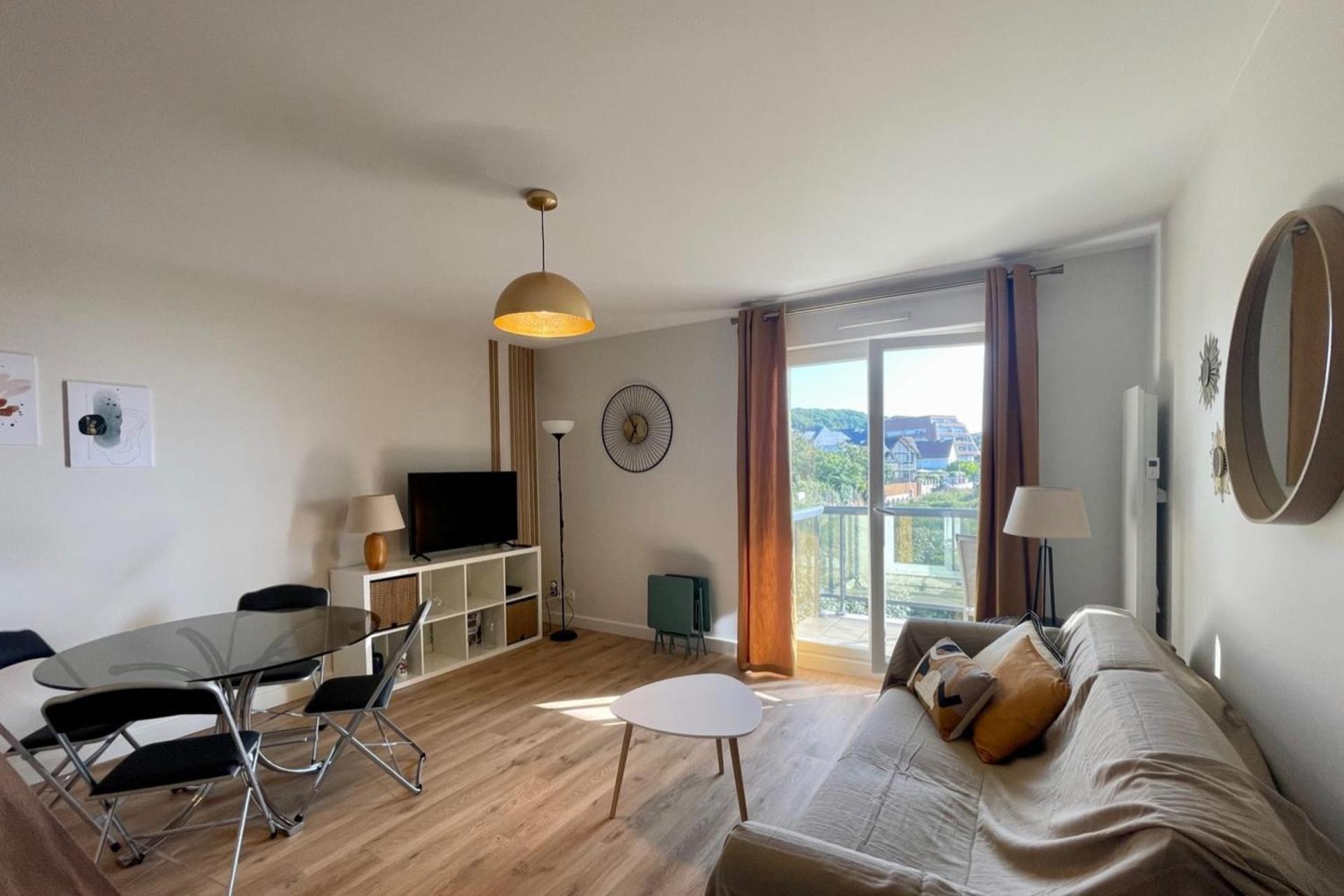 The ammonite sea view with large balcony