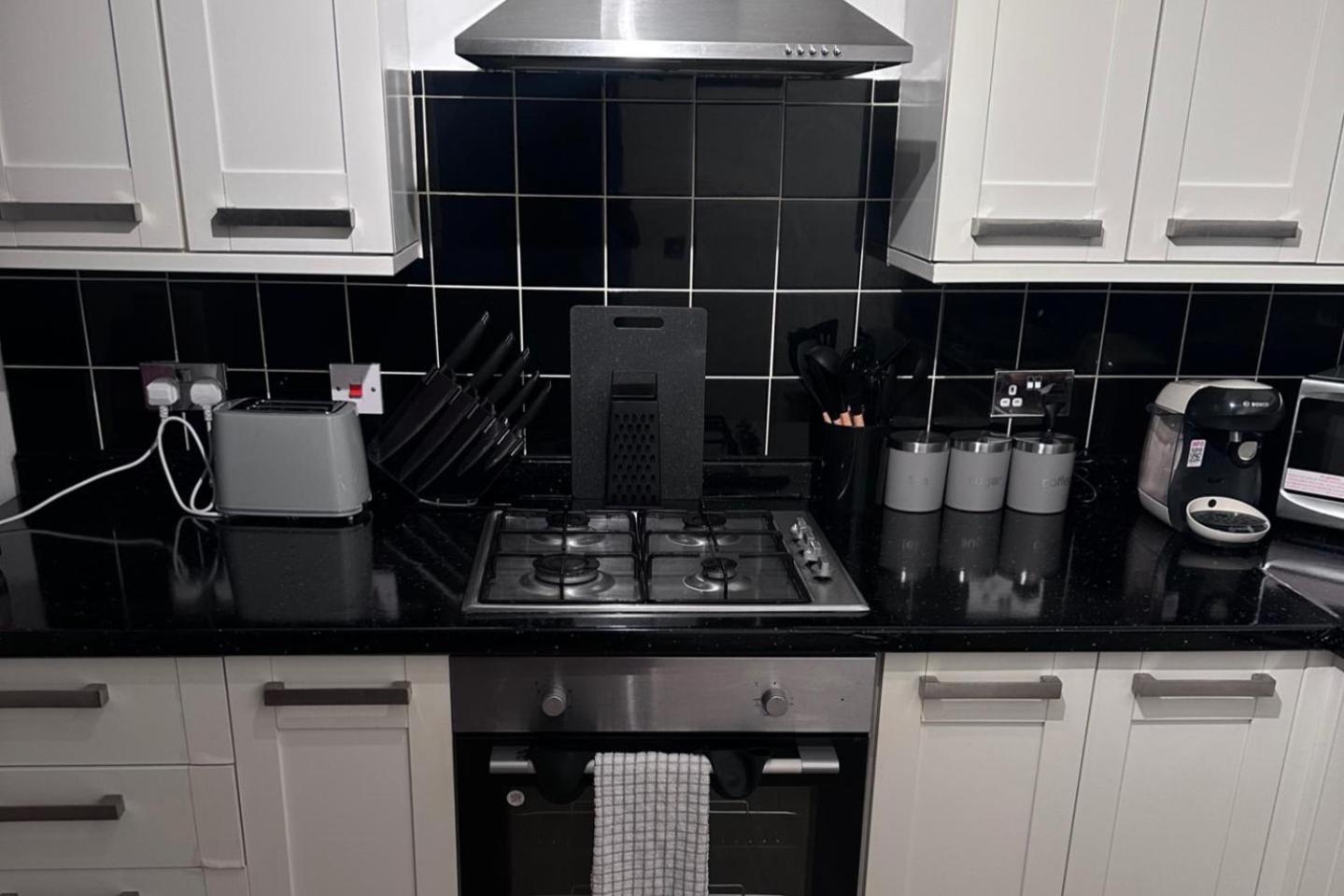 Cozy London Apartment with 2 Bedrooms&free parking