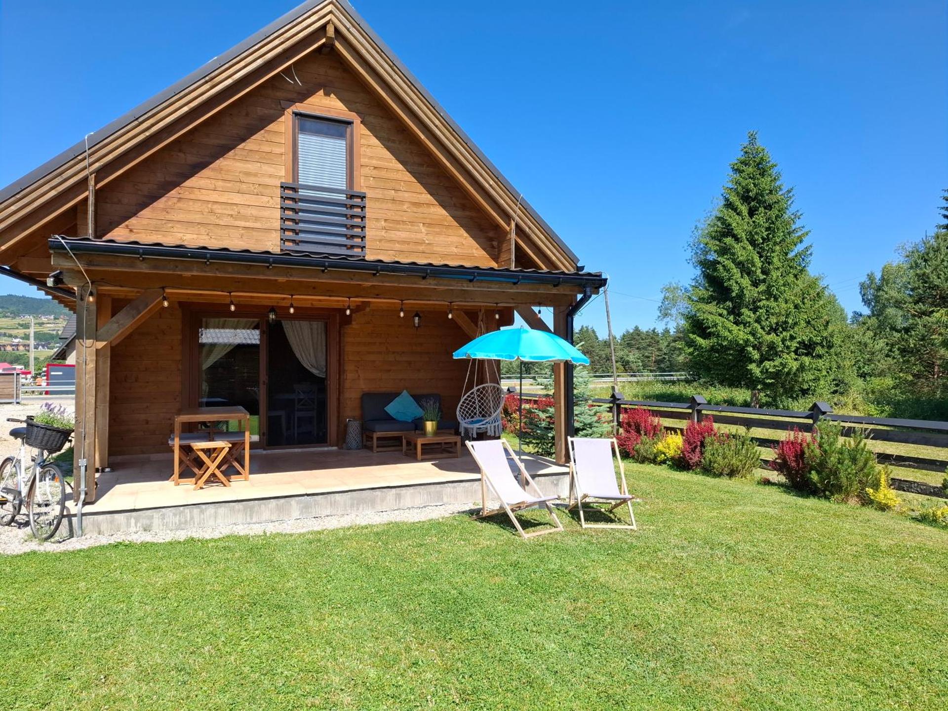 Domki nad jeziorem czorsztyńskim