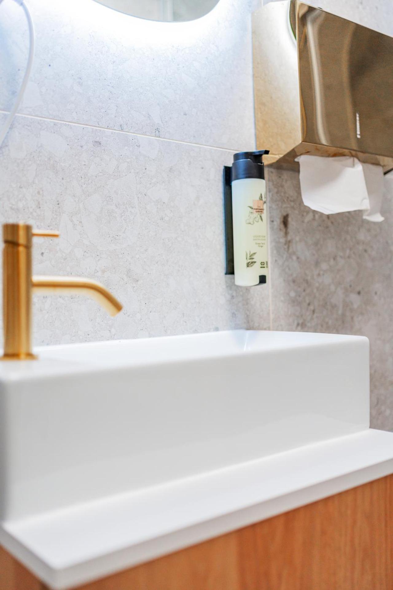 HOME1 - Augarten City Stay Boutique Hostel