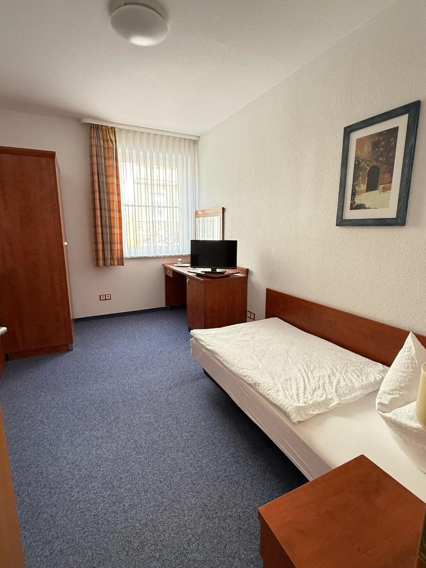 Comfort Triple Room with Shower