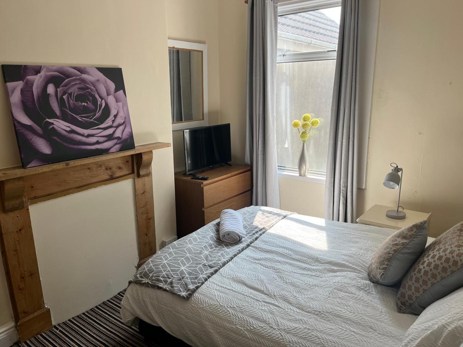 101 - Room 4 - Uplands