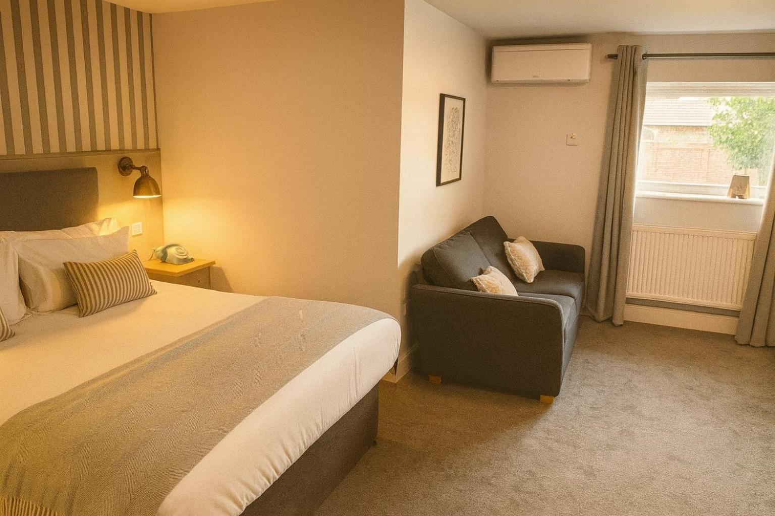 Photo of the whole room